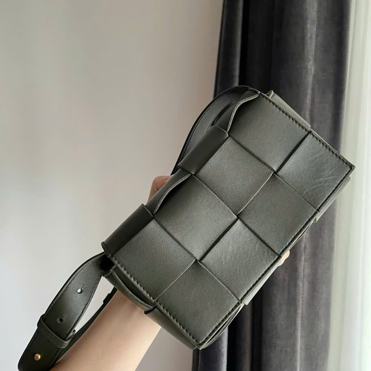 TÚI BOTTEGA VENETA CASSETTE (DARK GREEN)