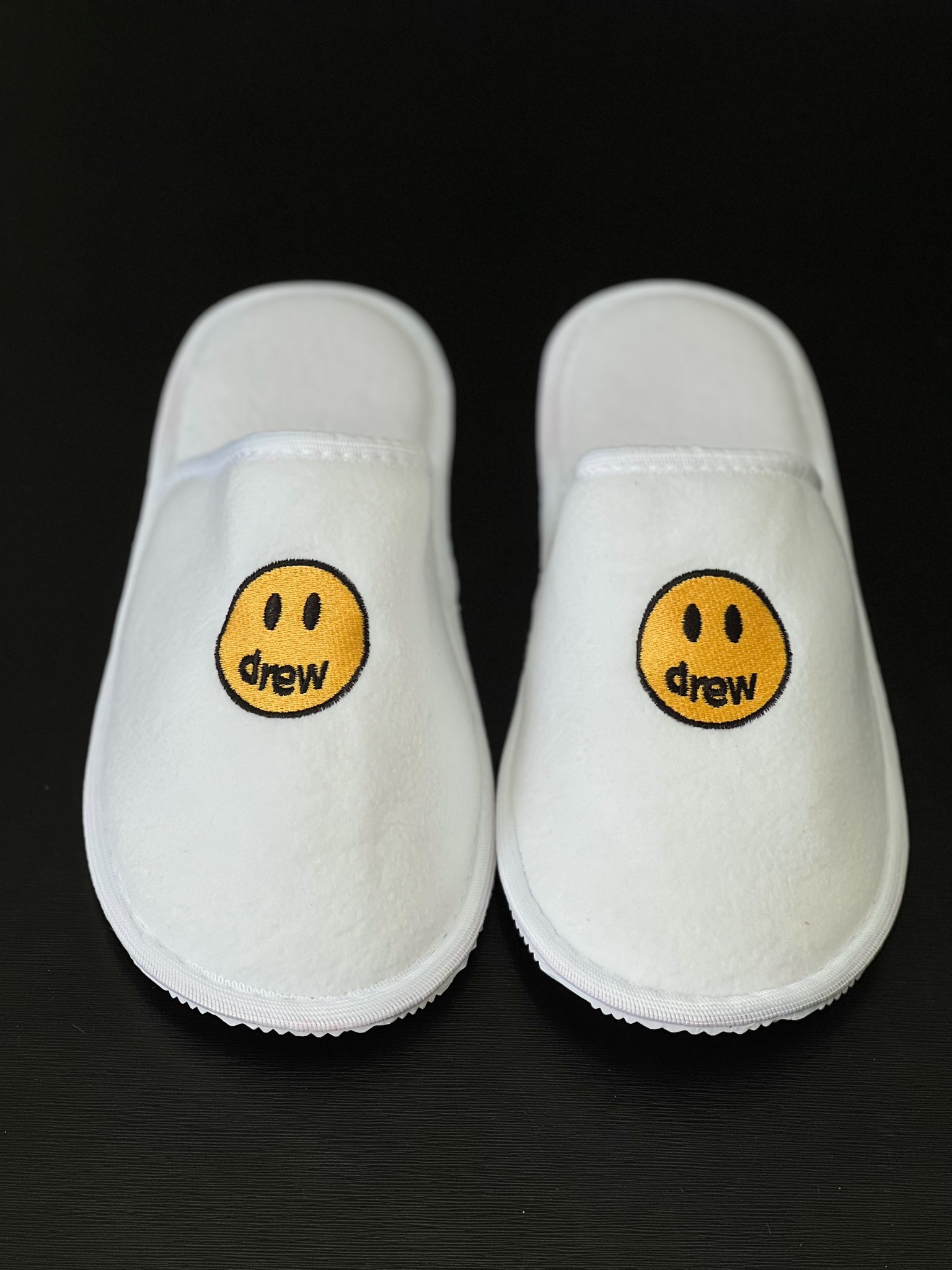 DREW SLIDES - Dép Drew Mascot (White) [Mirror Quality]