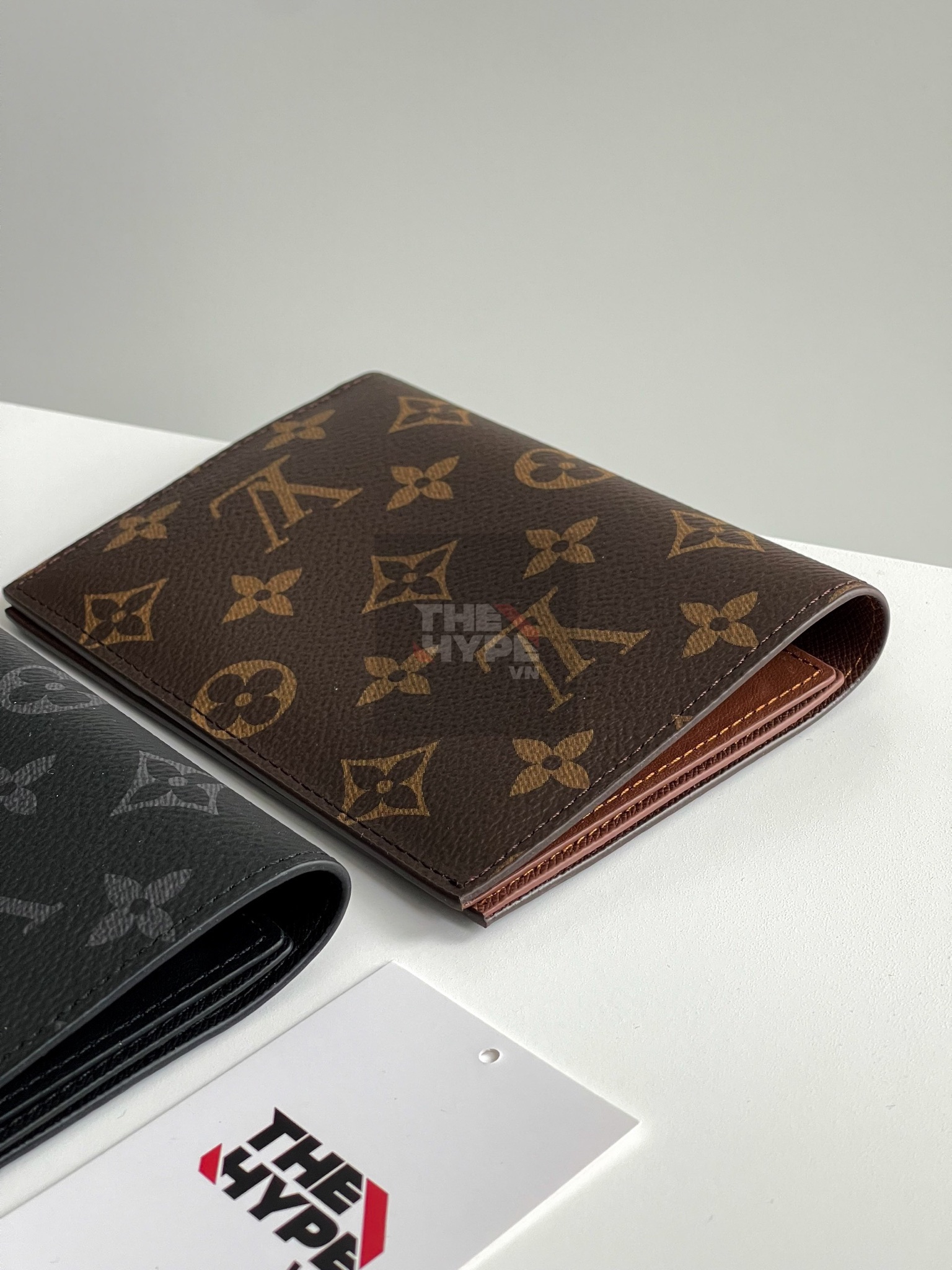 Ví Louis Vuitton Passport Monogram (Brown) [Mirror Quality]