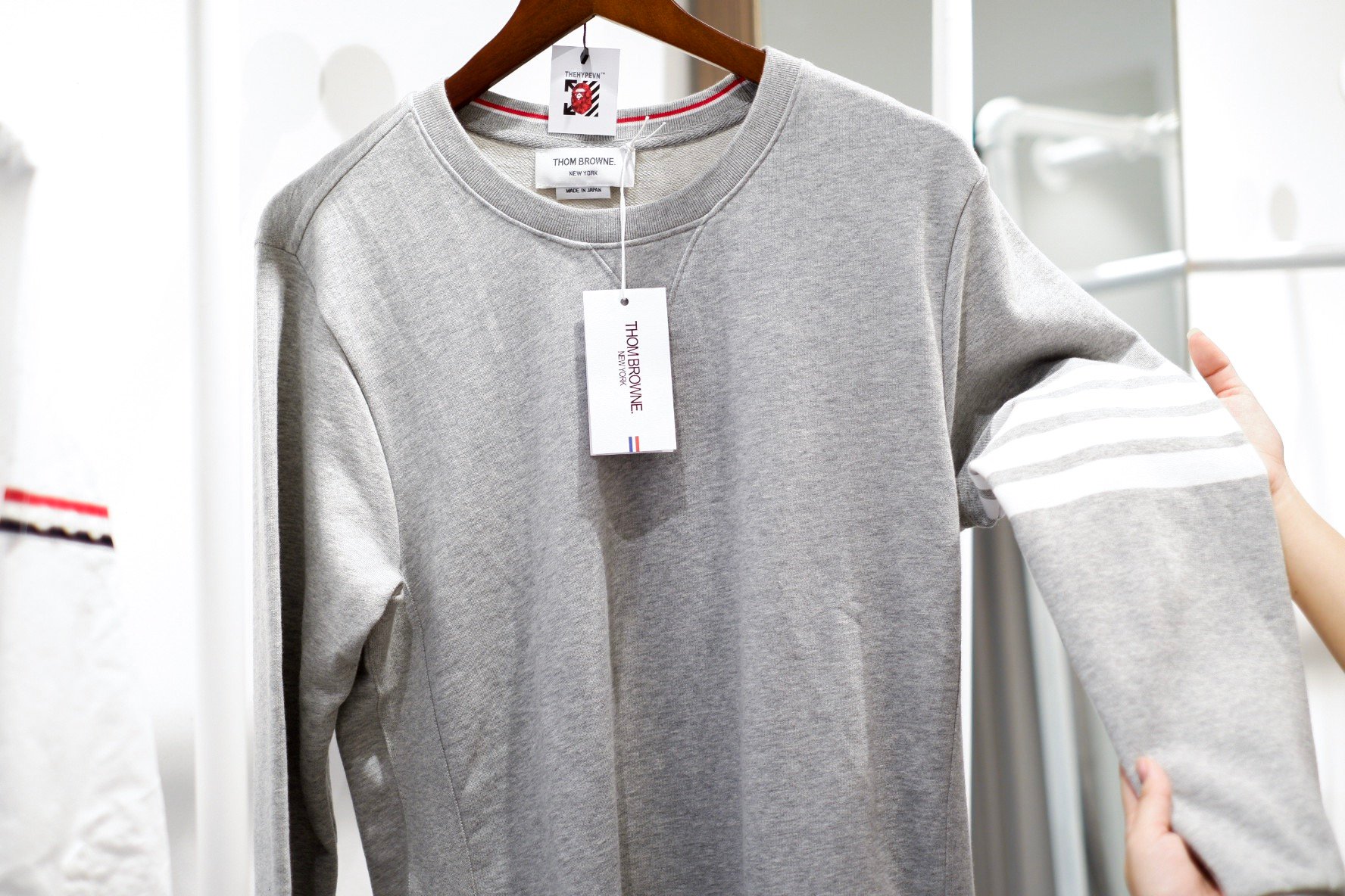 THOM BROWNE SWEATER - Áo tay dài Thom Browne (Grey) [Mirror Quality]