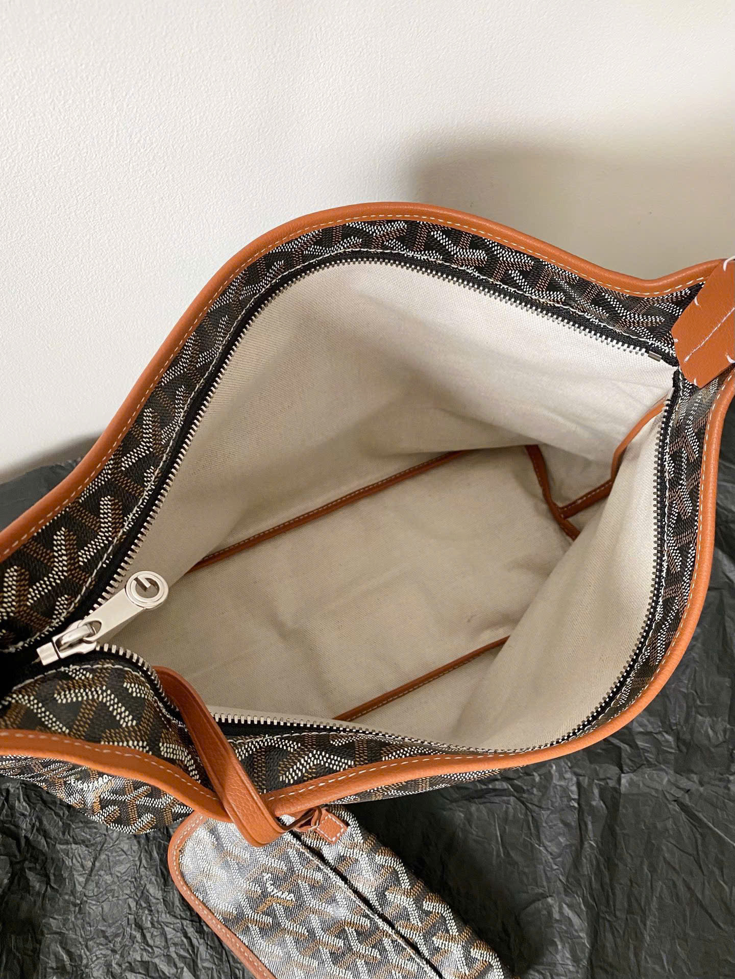 TÚI GOYARD HEART TOTE BAG (TAN)