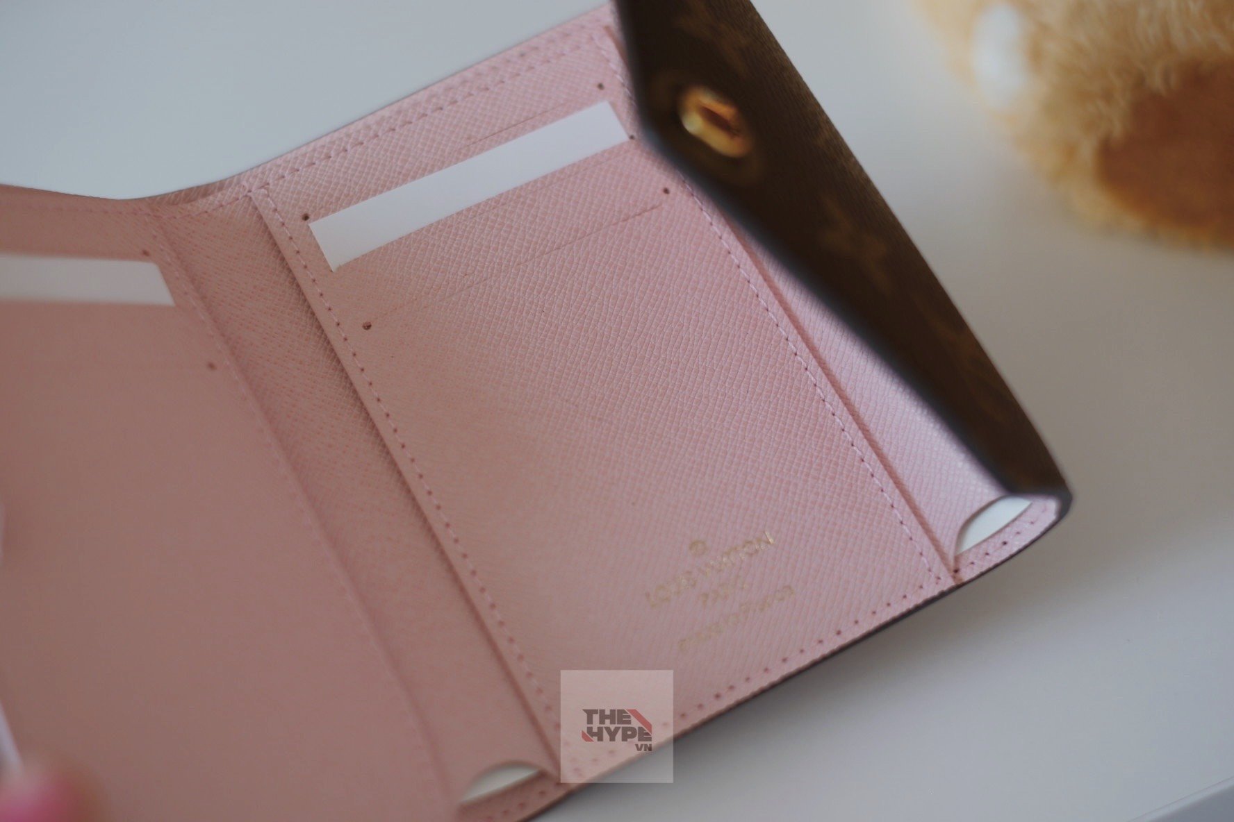 LOUIS VUITTON WALLET - Ví LV Victorine Monogram (Rose) [Mirror Quality]
