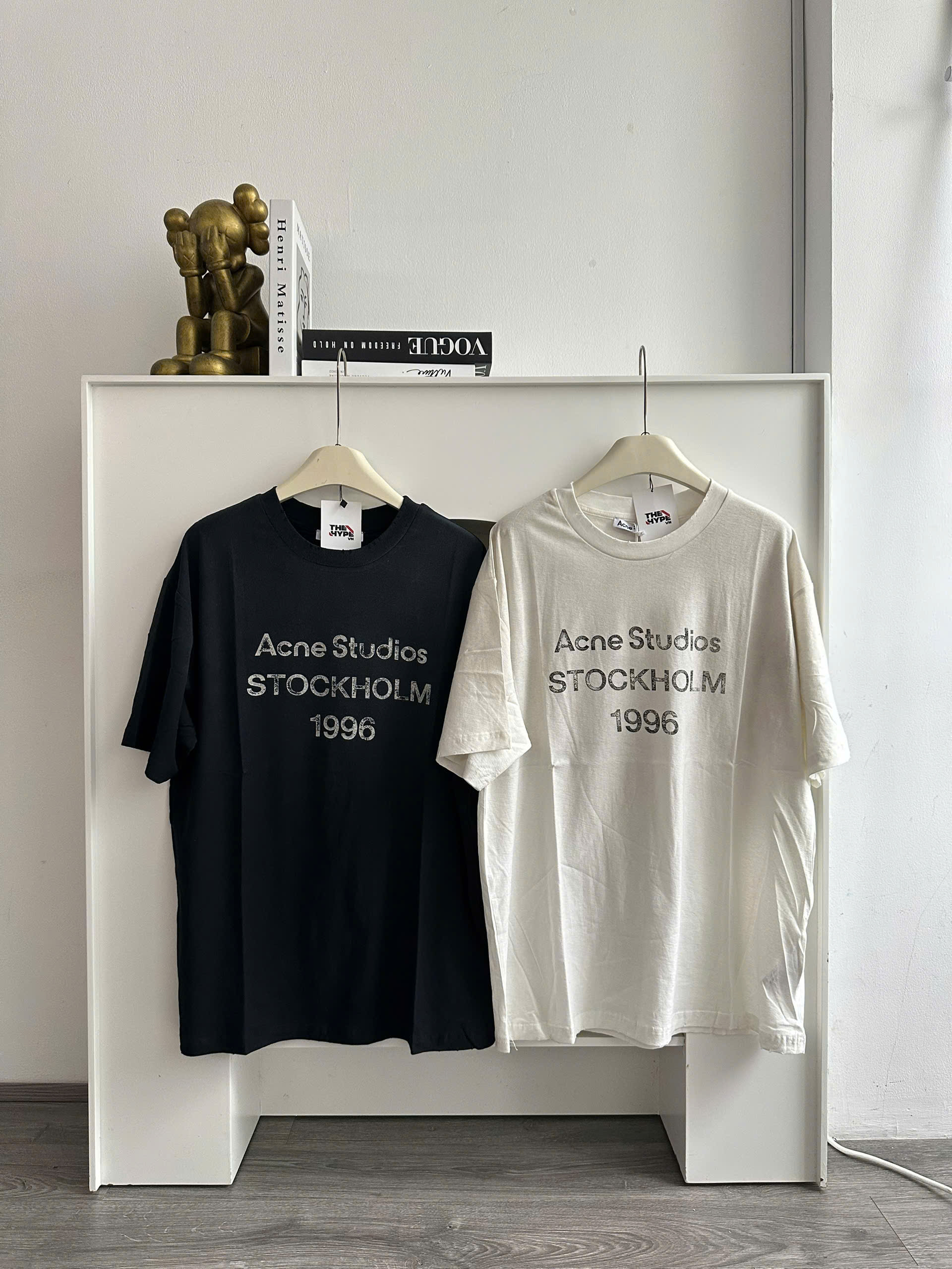 ÁO THUN ACNE STUDIOS EXFORD U 1996 (WHITE)