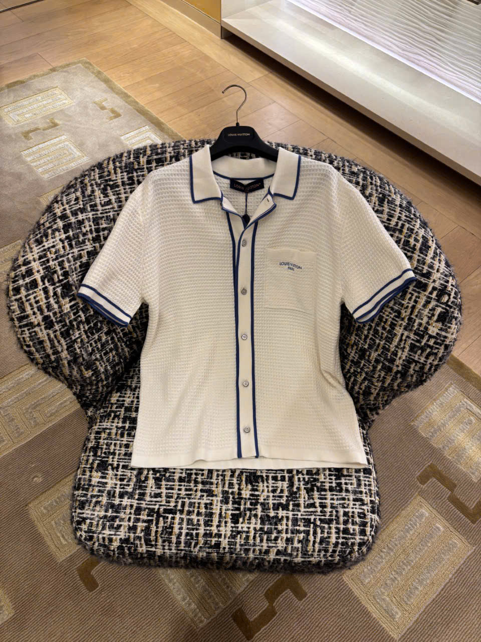 ÁO POLO LOUIS VUITTON BLUE LINE (WHITE)
