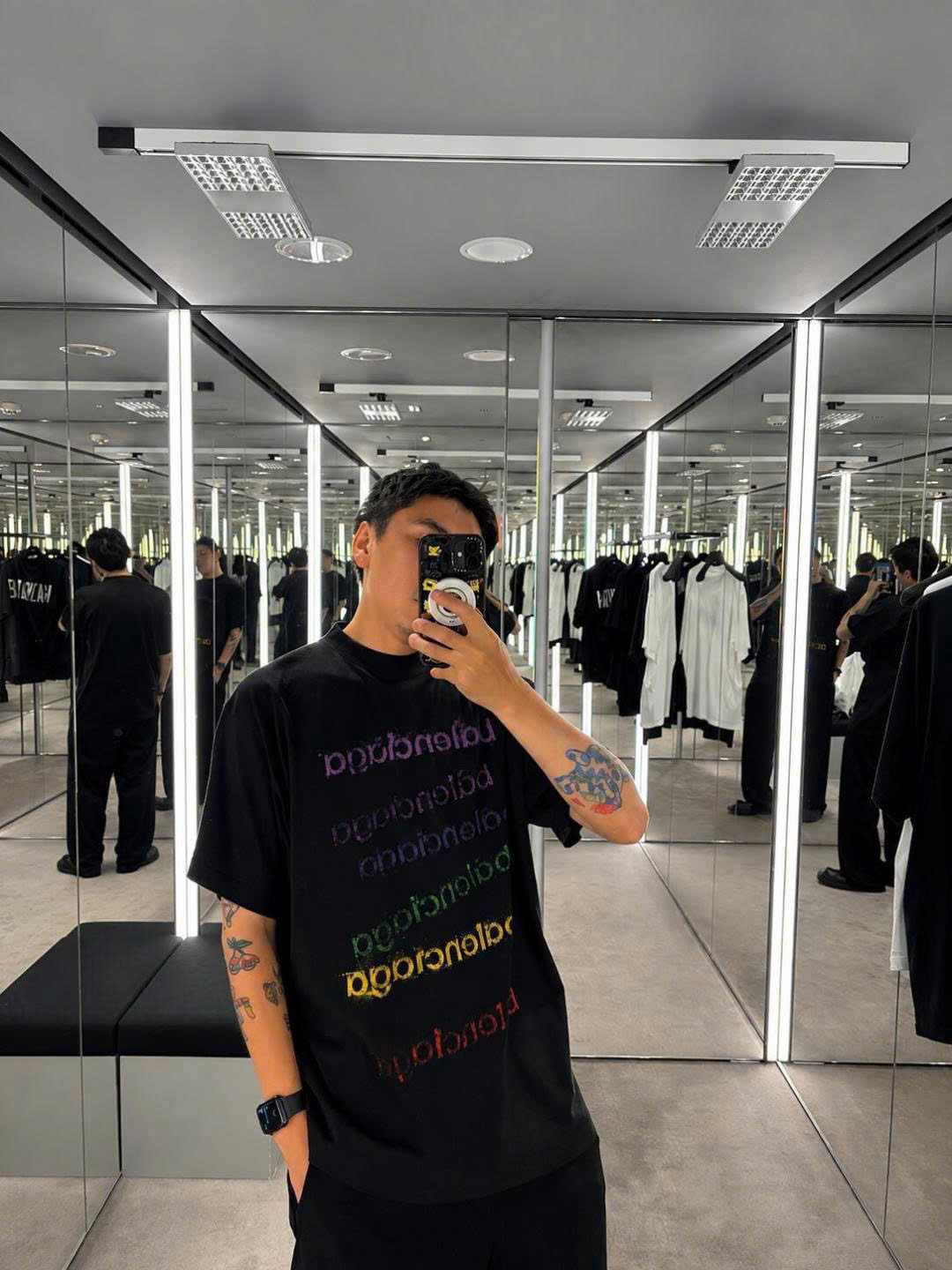 ÁO THUN BALENCIAGA COLOR (BLACK )