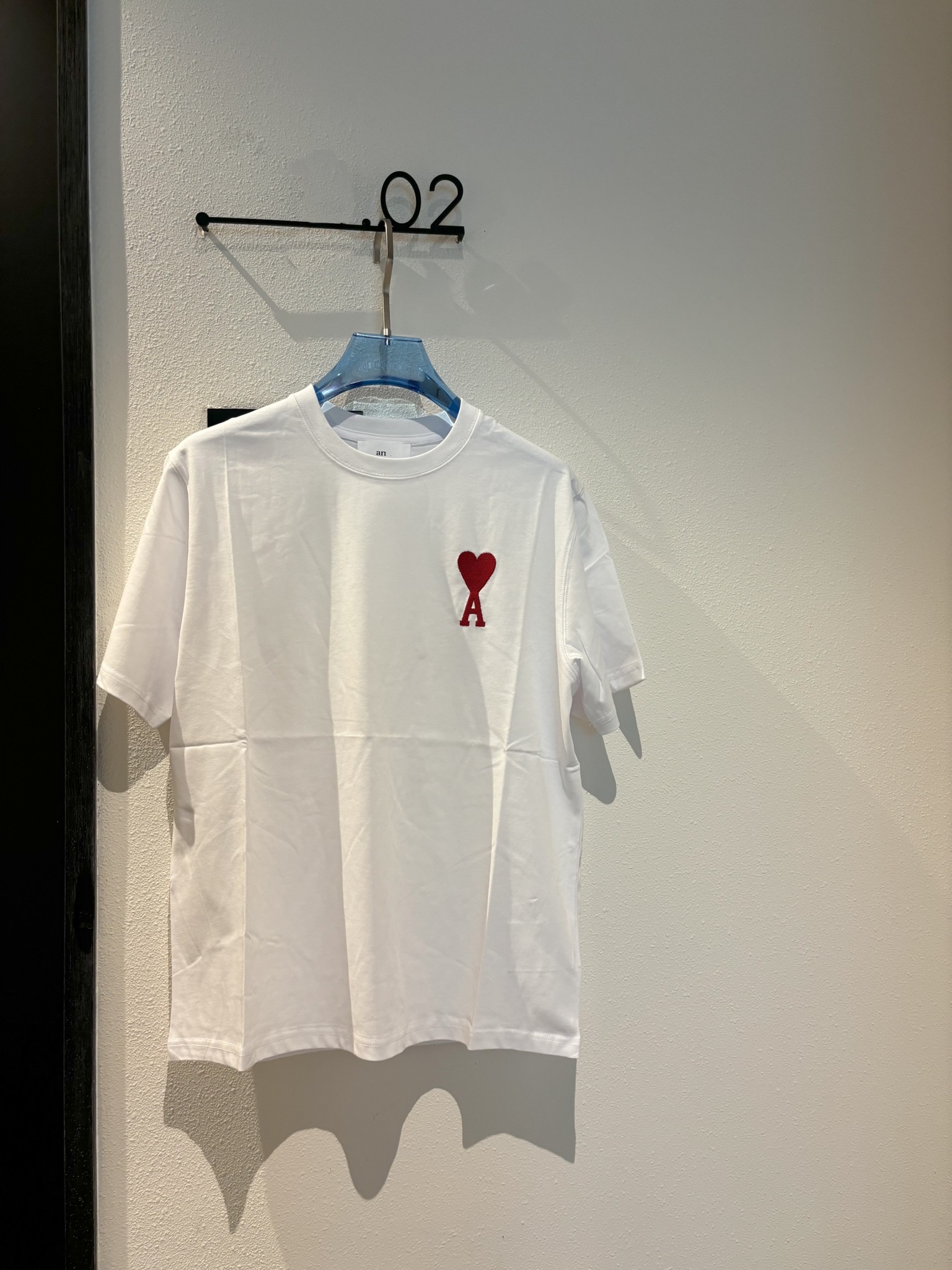 ÁO PHÔNG AMI PARIS BIG HEART LOGO TEE (WHITE)