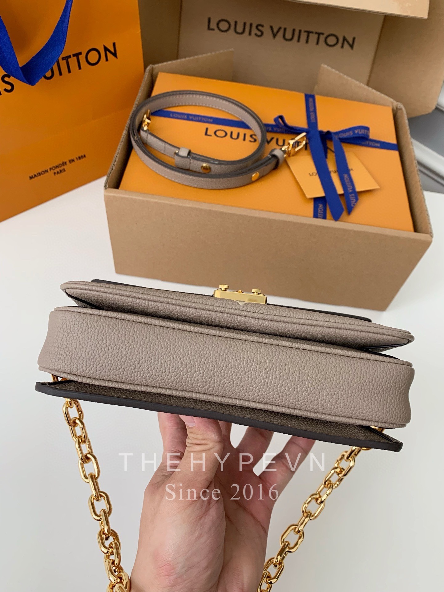 LOUIS VUITTON BAG - Túi LV Pochette Métis East West (Cream) [Mirror Quality]