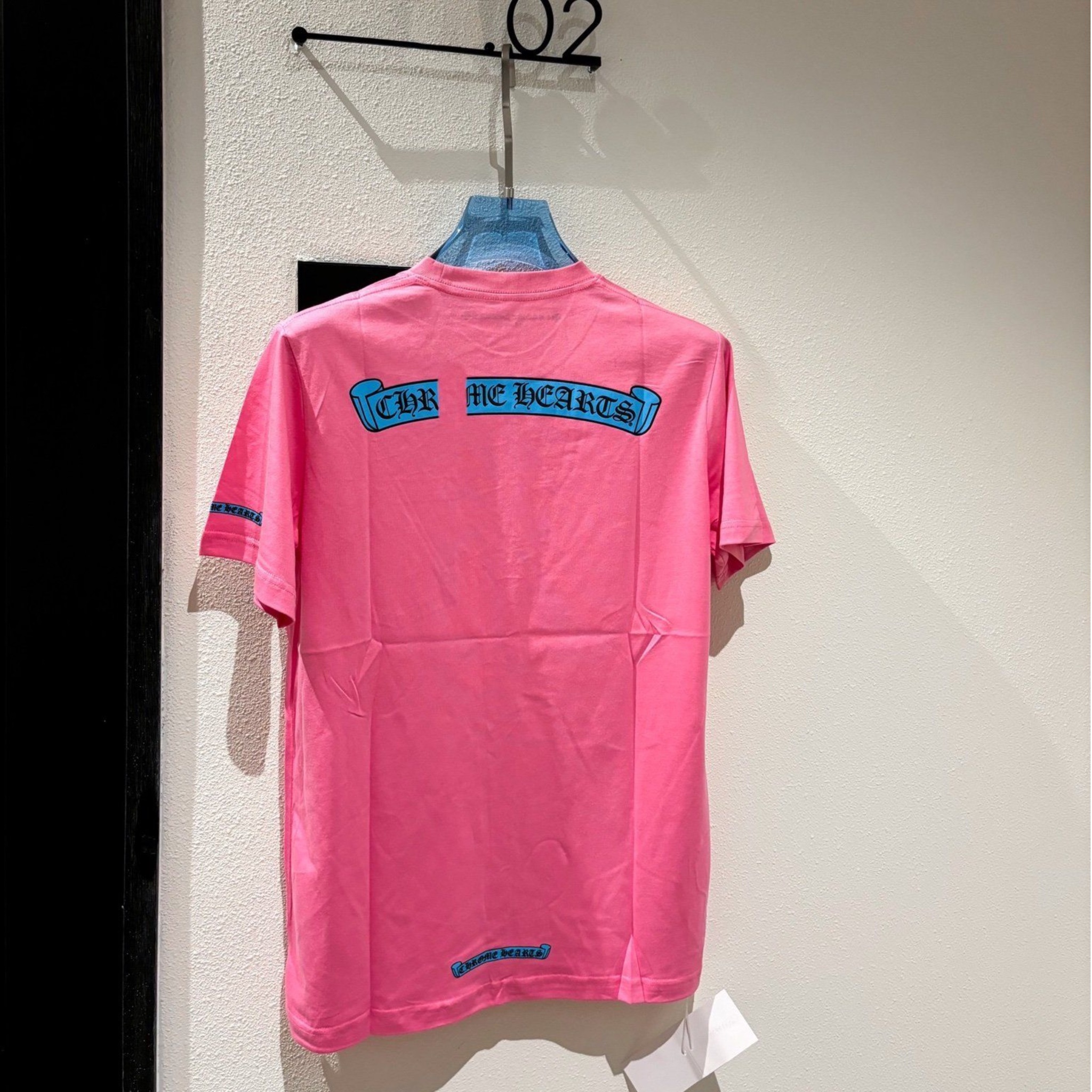 Áo Thun Chrome Hearts CH Pink ScrollL (Pink) [Mirror Quality]