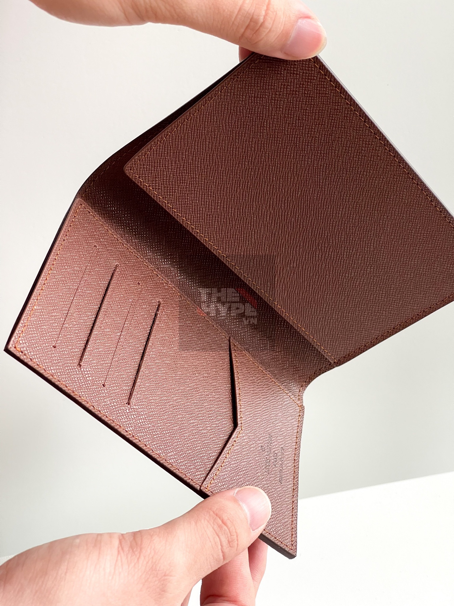 Ví Louis Vuitton Passport Monogram (Brown) [Mirror Quality]