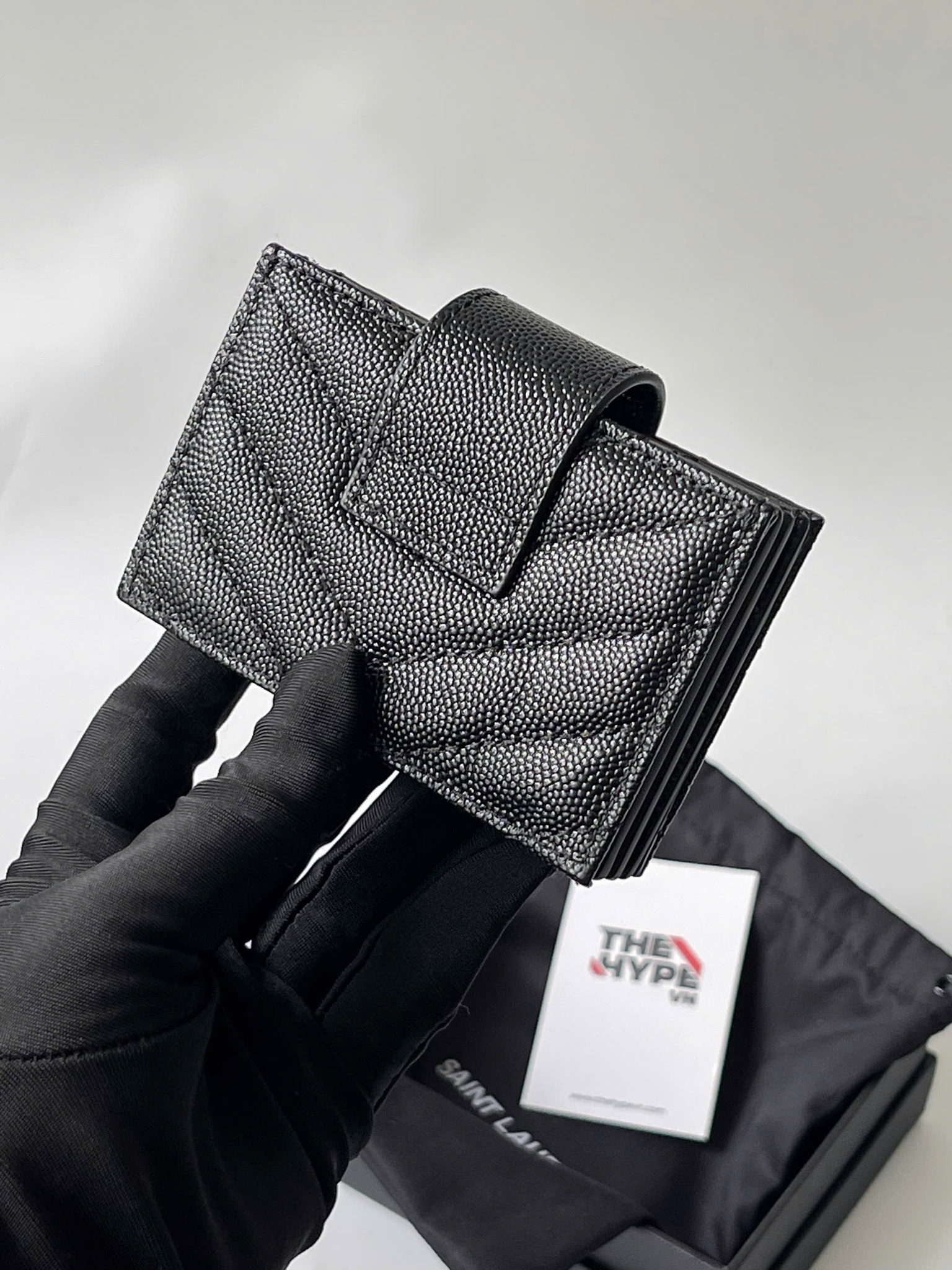 VÍ ĐỰNG THẺ SAINT LAURENT YSL CASSANDRE MATELASSE (BLACK)