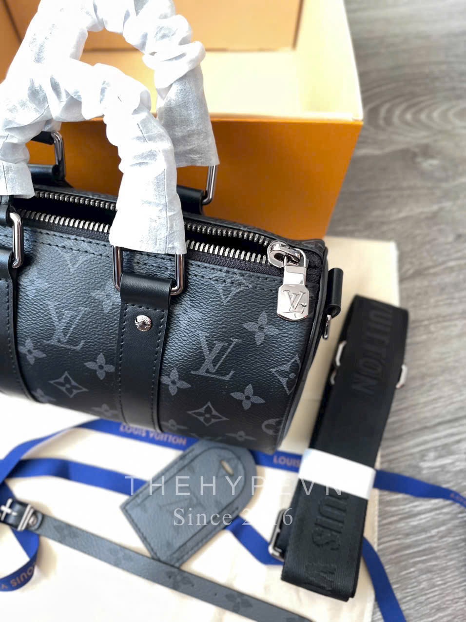 Túi Louis Vuitton Keepall Bandoulière 25 (Black) [Mirror Quality]