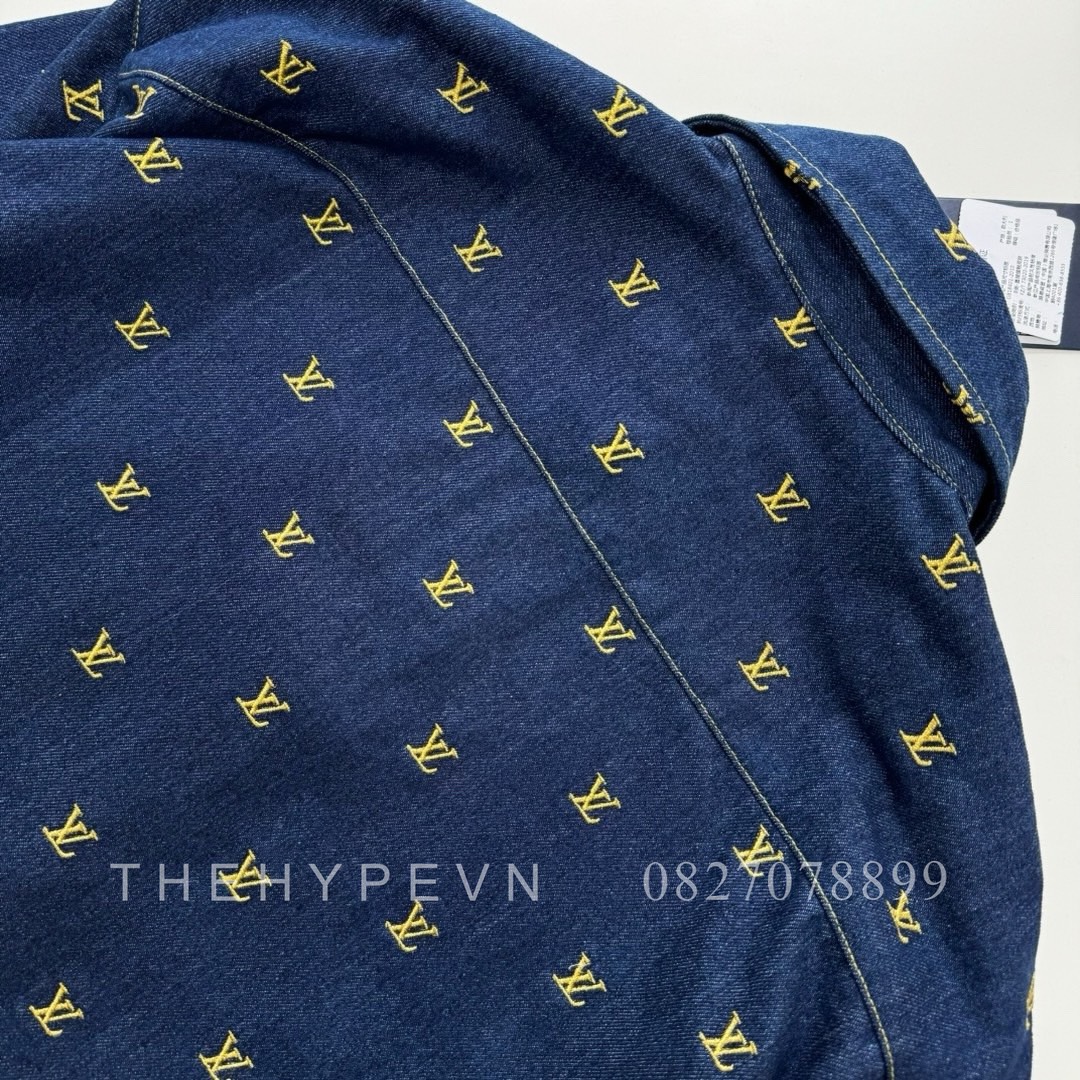 ÁO SƠ MI LOUIS VUITTON LV SIGNATURE GOLD MONOGRAM BLASON JACKET (BLUE DENIM)