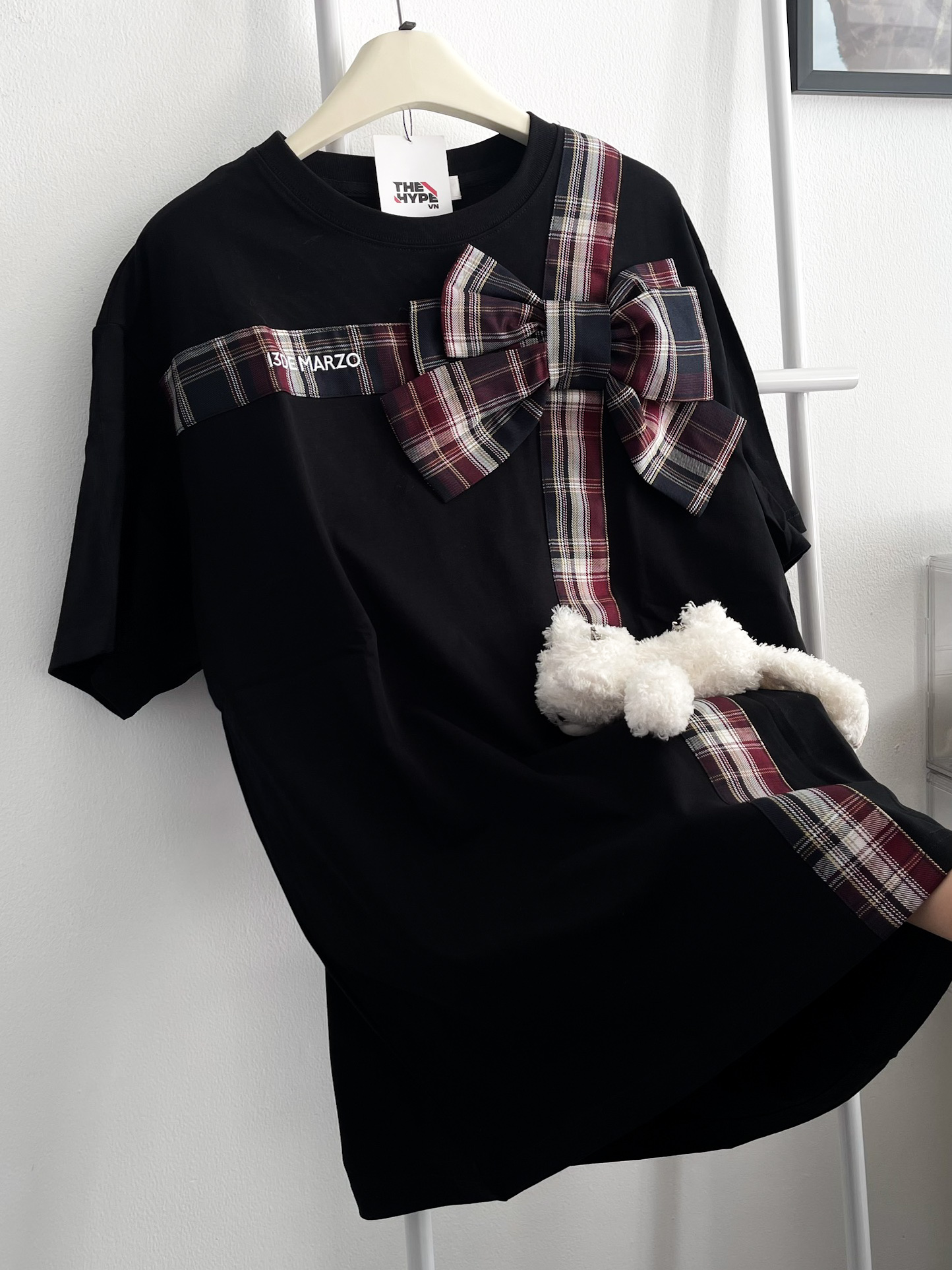 Áo Thun 13De Marzo Bear Gift Bow (Black) Best Quality