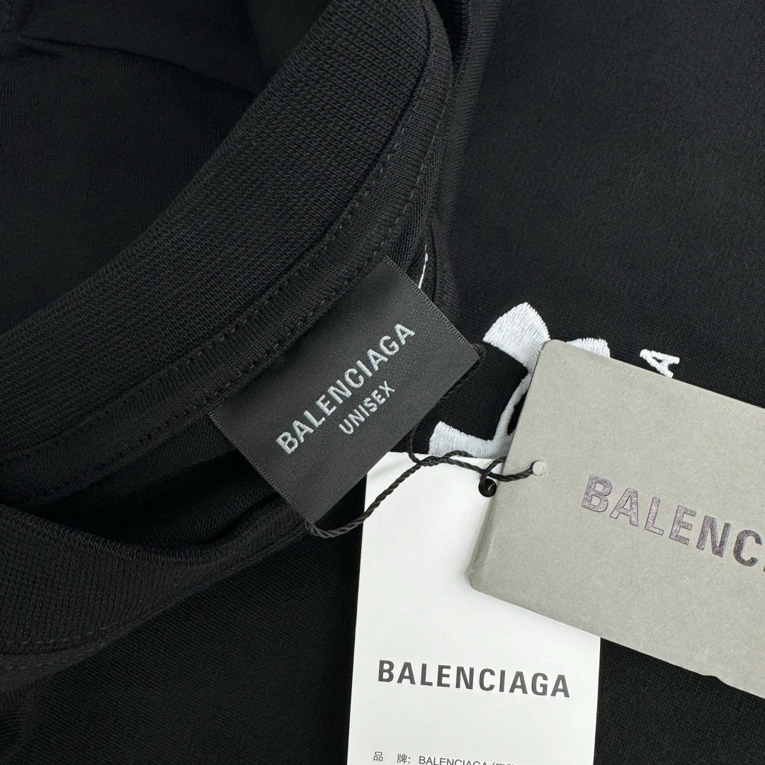 Áo Thun Balenciaga x Under Amount (Black) [Mirror Quality]
