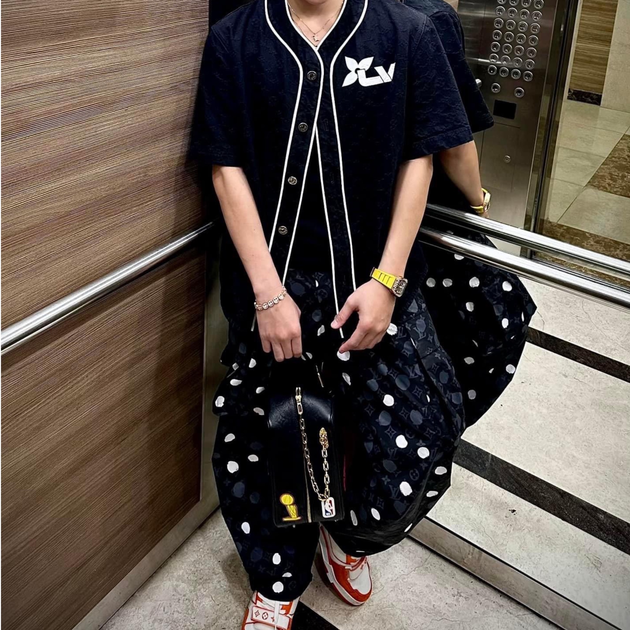 Áo Sơ Mi Louis Vuitton LV Baseball Racing Denim (Black) [Mirror Quality]