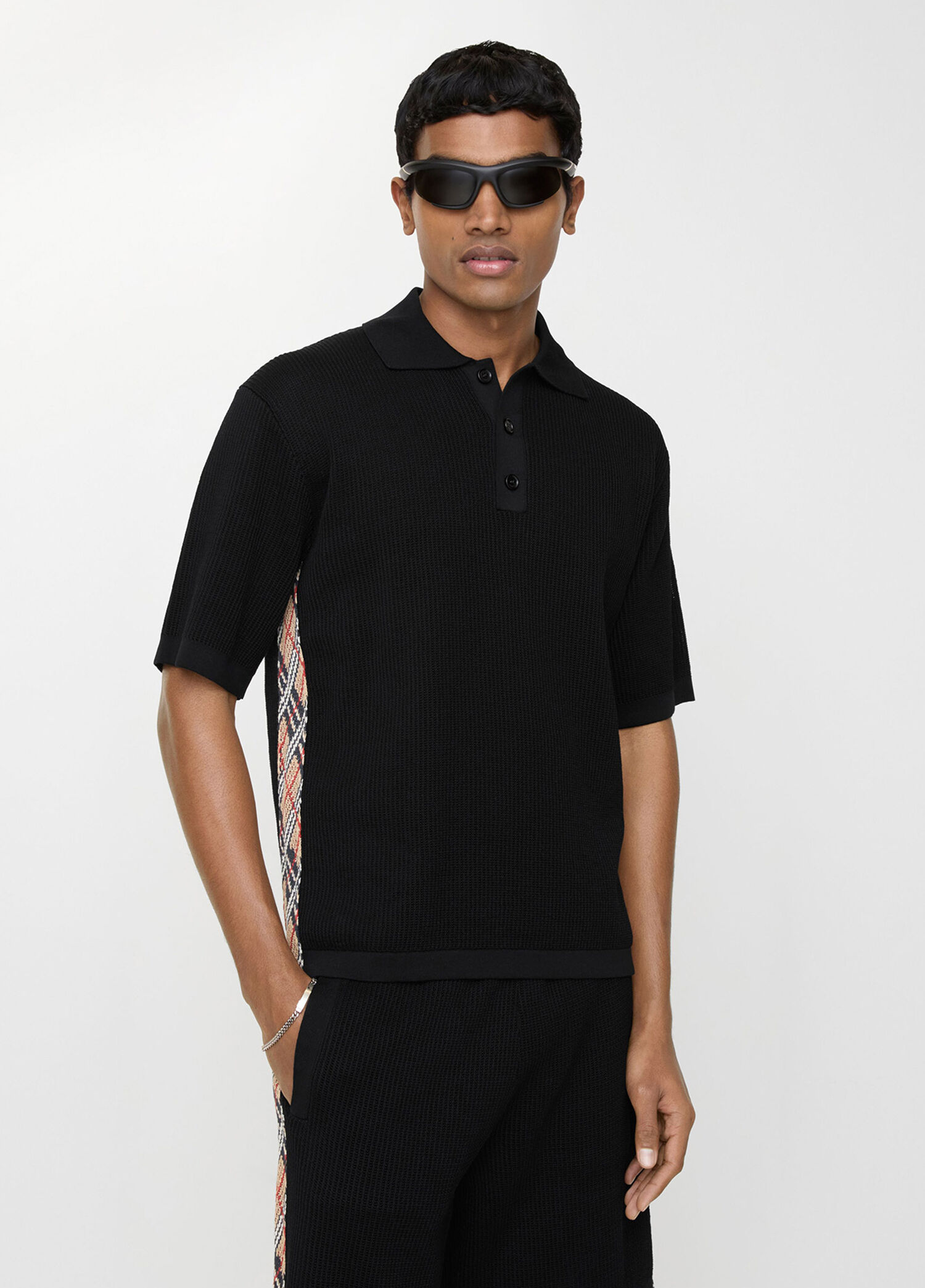ÁO POLO BURBERRY RIBBED KNIT SHORT-SLEEVE (BLACK)