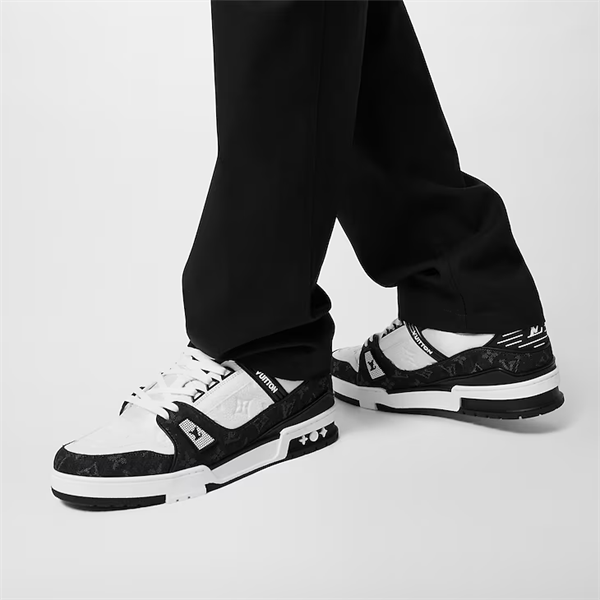 Giày LV Trainer Sneaker (Black) [Mirror Quality]