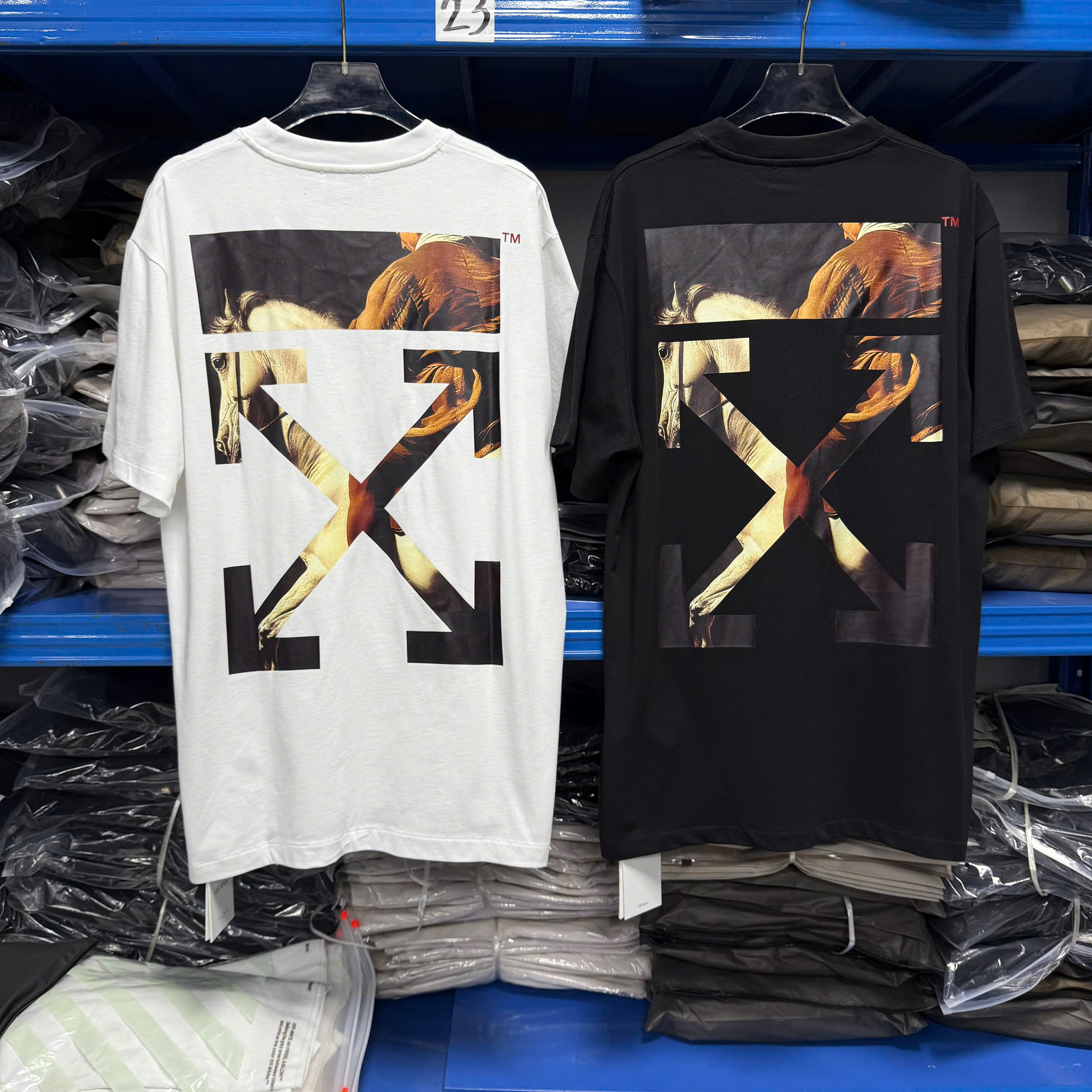 ÁO THUN OFF WHITE HORSE SS26 ( BLACK)