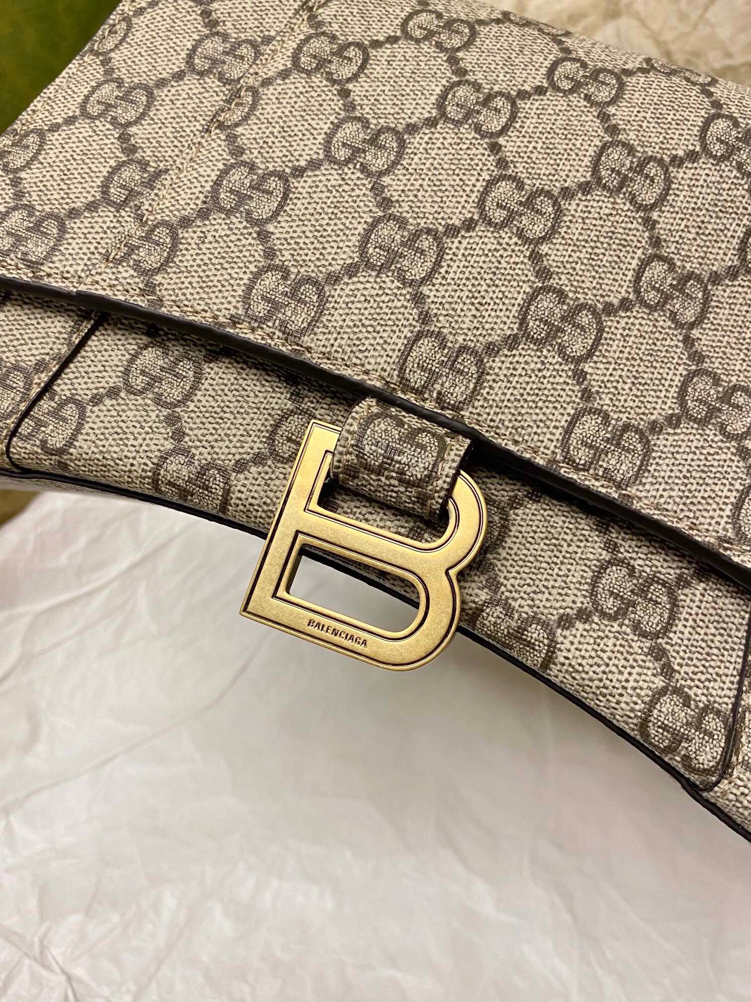 GUCCI BAG - Túi GC x BLCG Hourglass Bag [Mirror Quality]