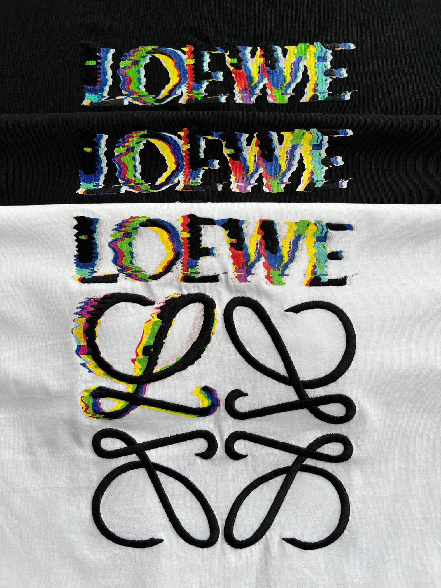 Áo Thun Loewe Glitch Cotton (Black) [Mirror Quality]