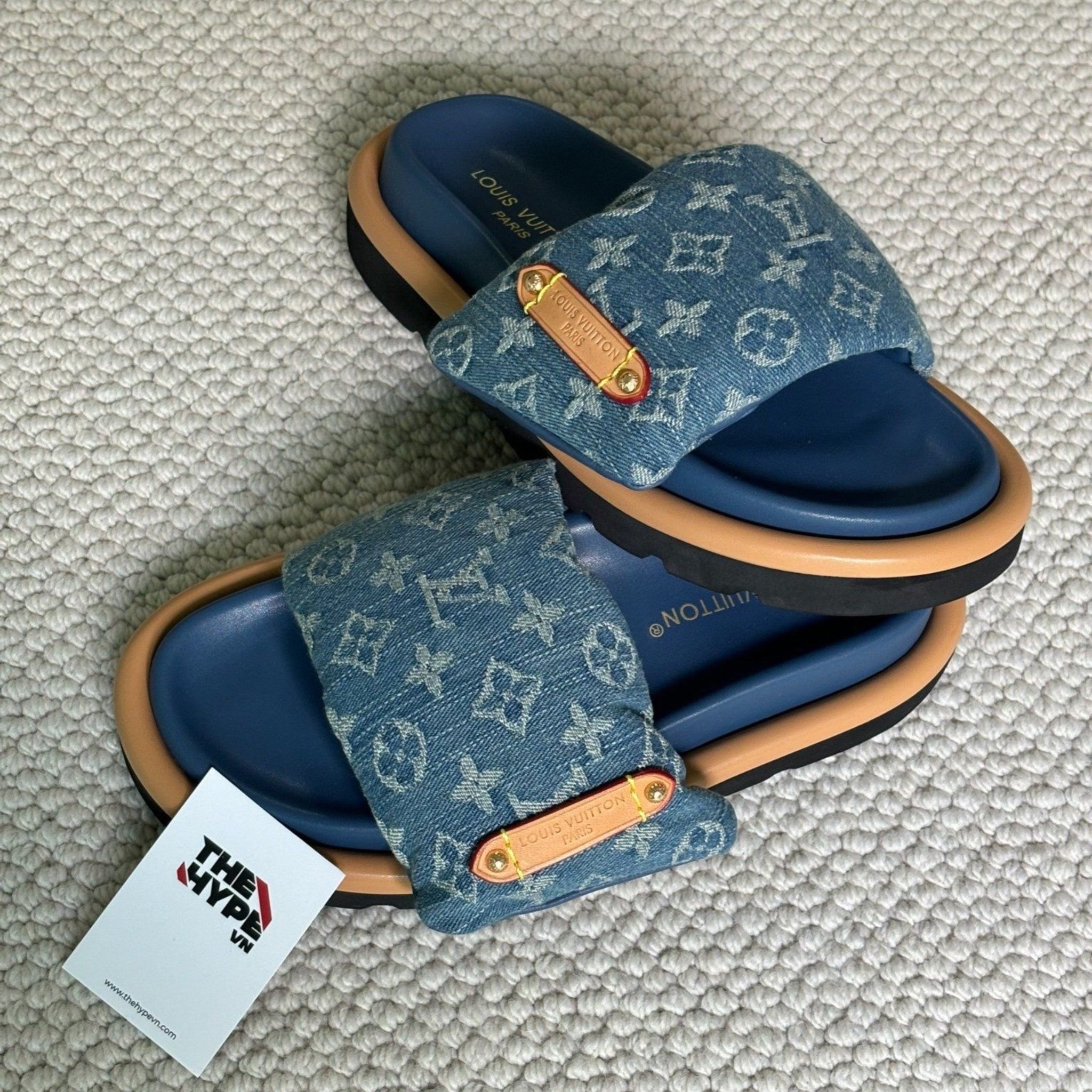 Dép Louis Vuitton Pool Pillow Flat Comfort Mule (Blue) [Mirror Quaity]