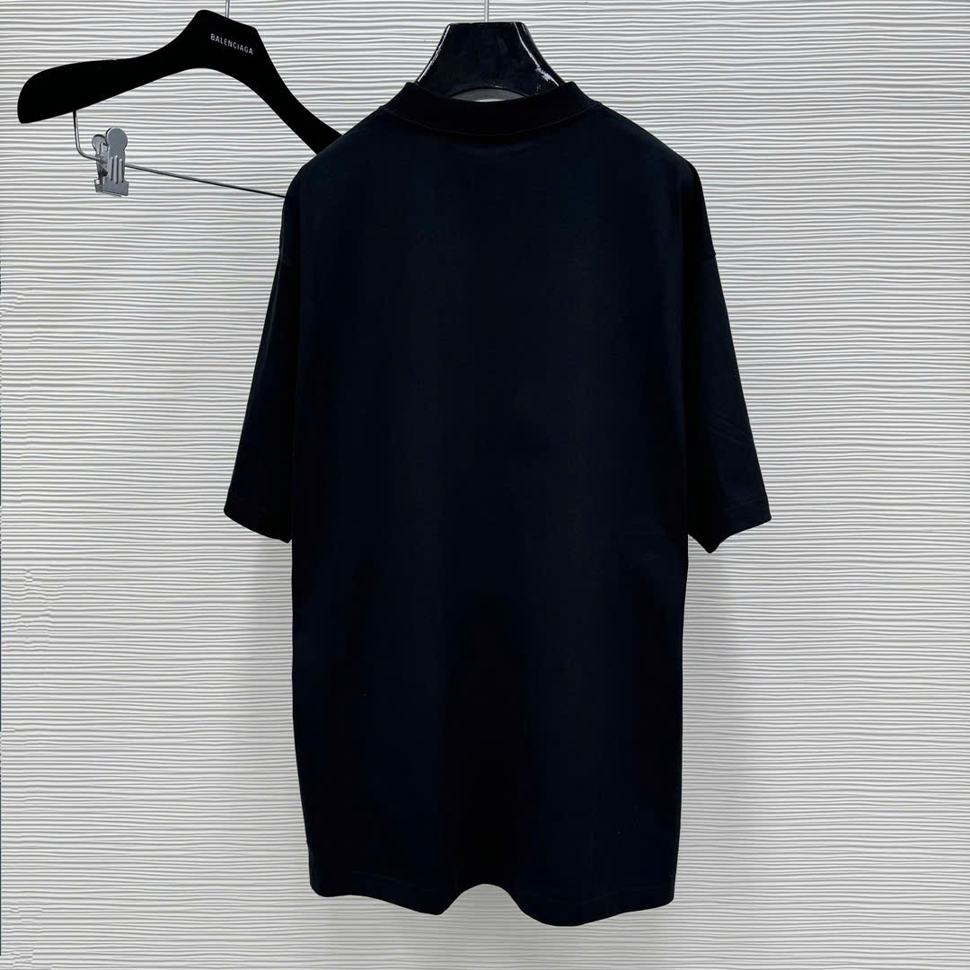 Áo Thun Balenciaga Activewear (Black) [Mirror Quality]