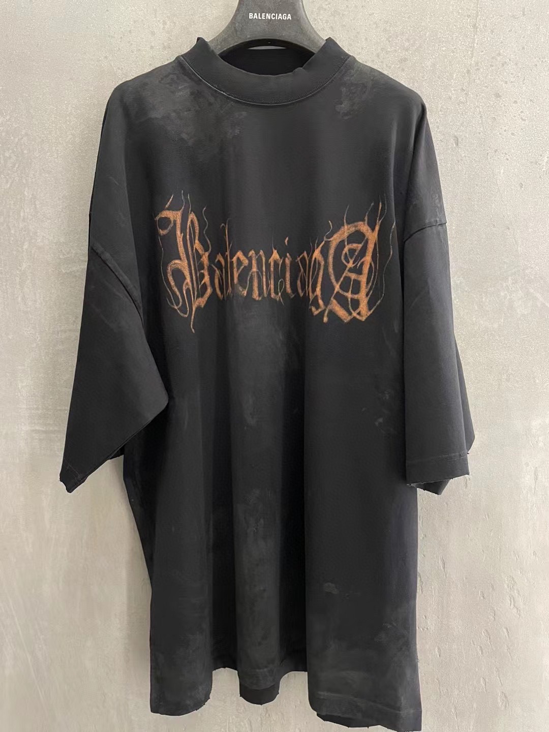 Áo Thun Balenciaga BLCG Heavy Metal (Black) [Mirror Quality]