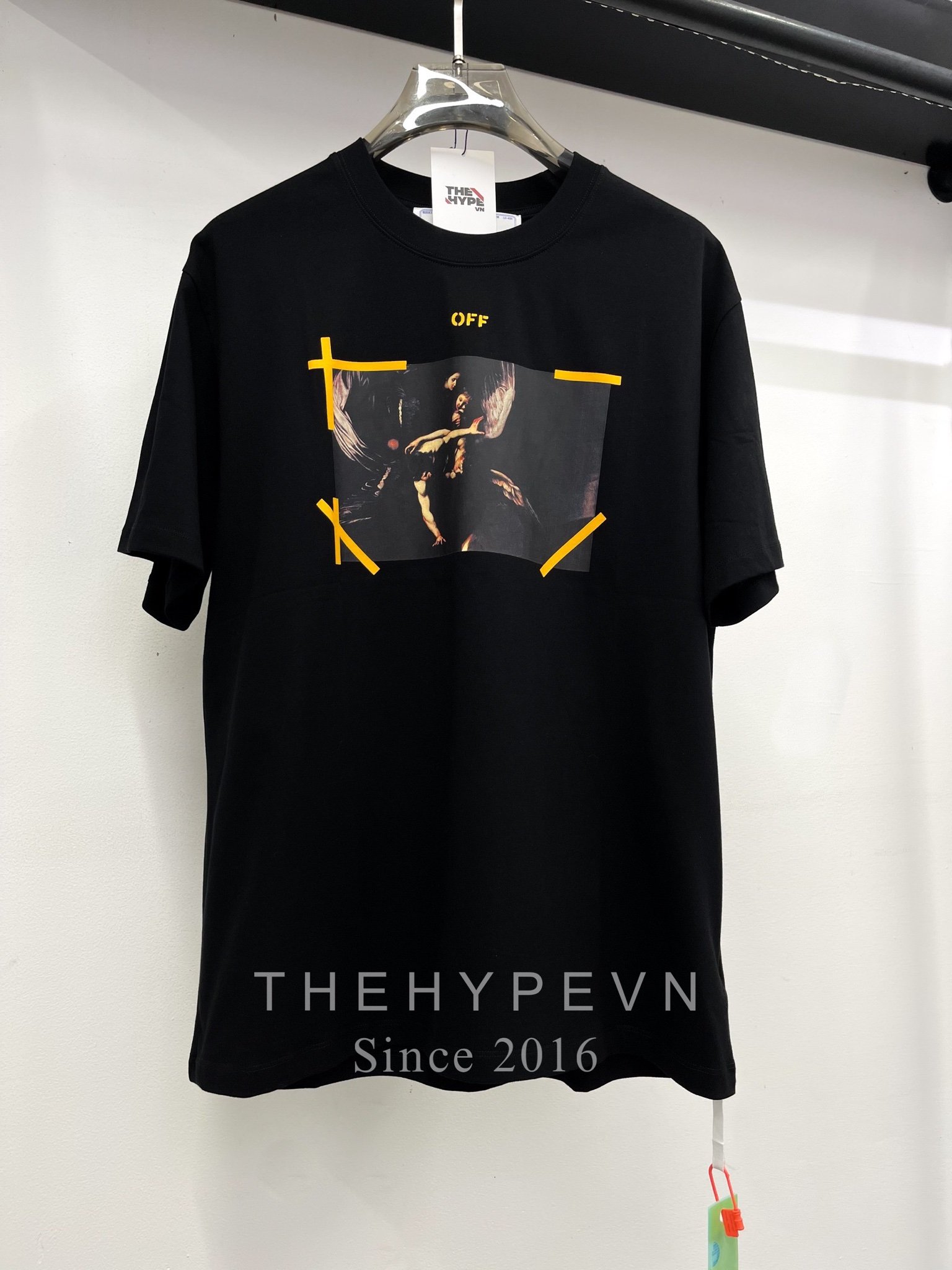 Áo Thun Off-White Arrow Caravaggio Mercy Yellow Line (Black) [Mirror Quality]