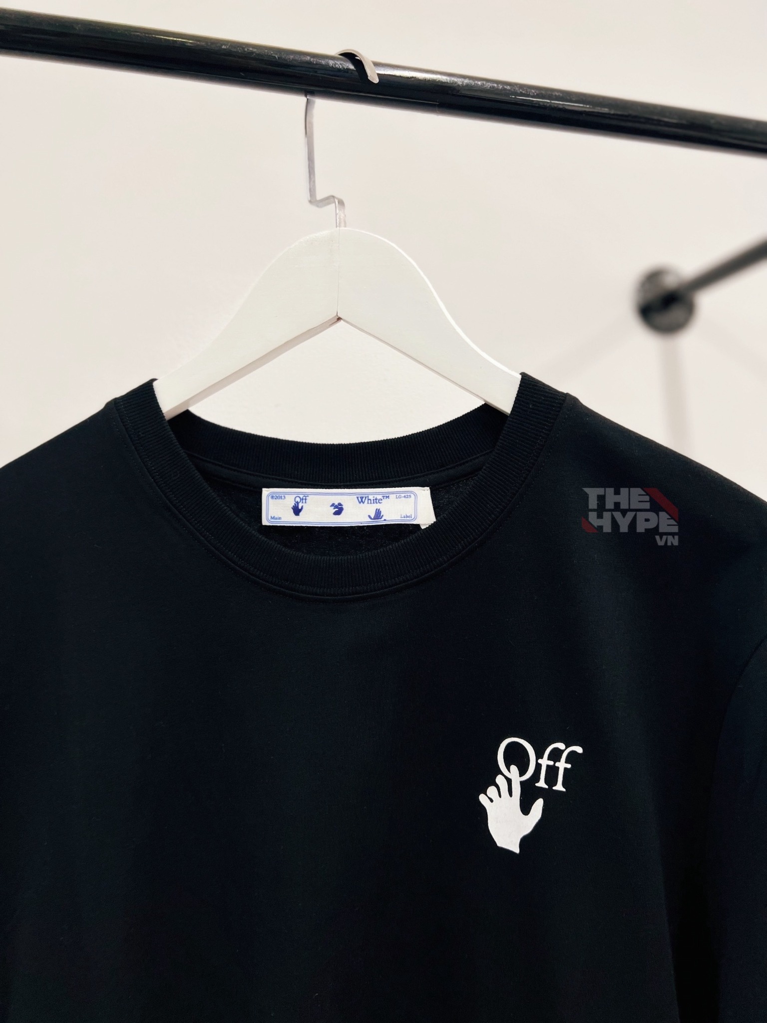OFF-WHITE TEE - Áo Thun OW Gradient Arrows (Black) [Mirror Quality]