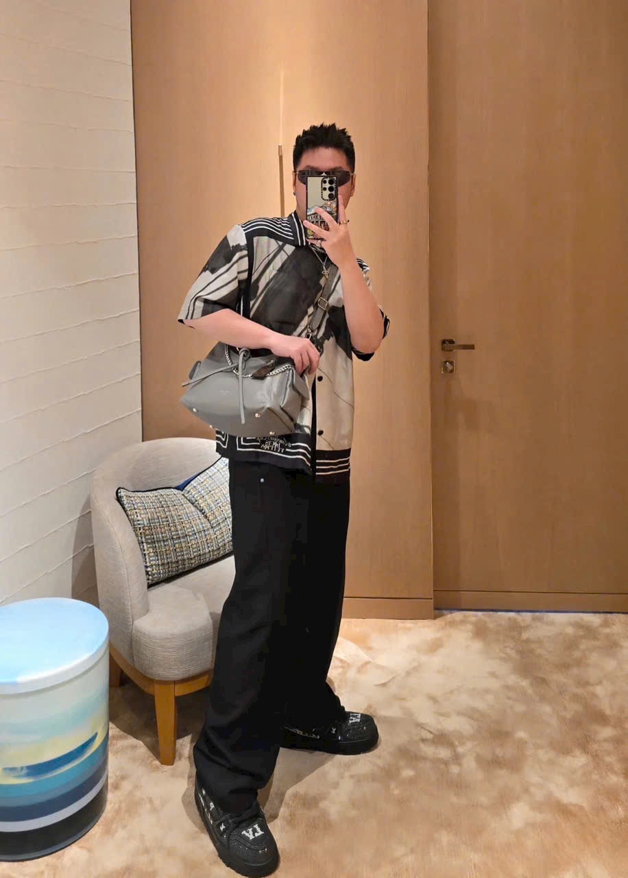 ÁO SƠ MI LOUIS VUITTON LV AMERICA CUP SILK (BLACK/WHITE)