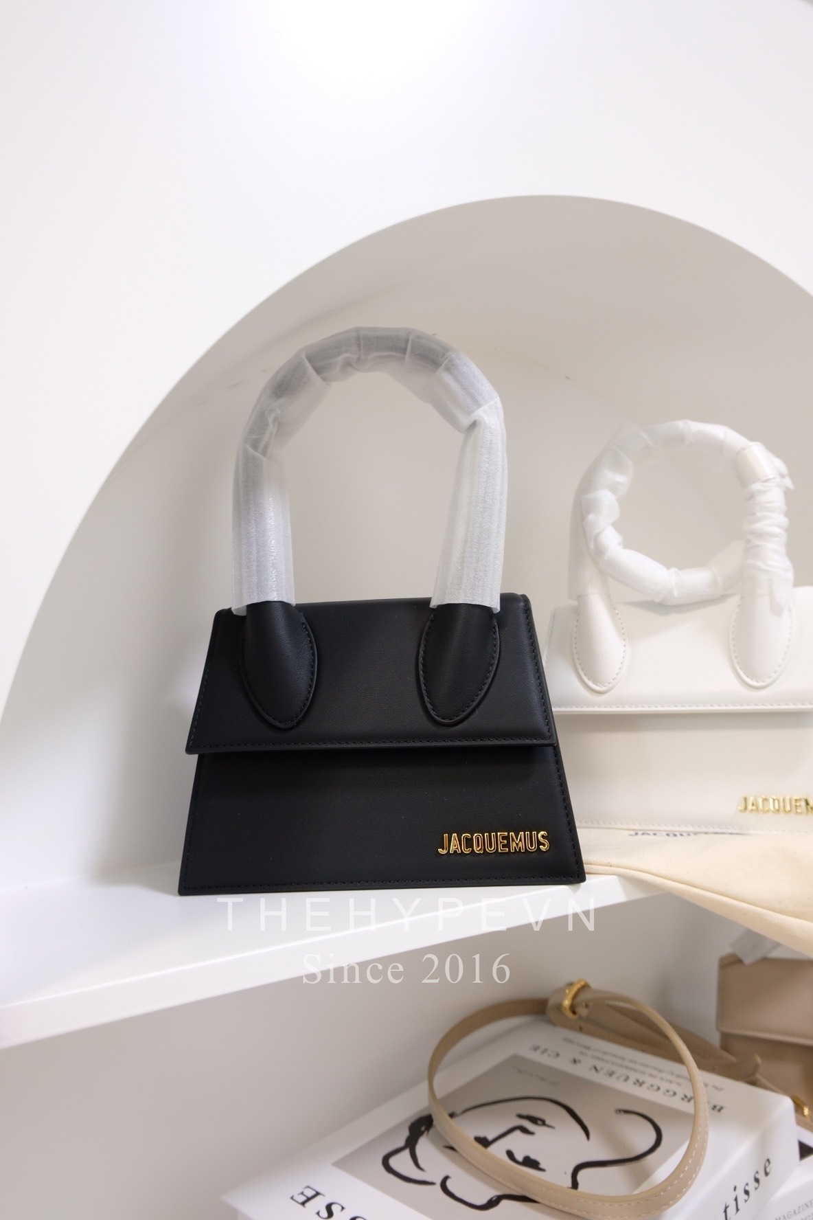 JACQUEMUS BAG - Túi Jacquemus Le Chiquito moyen (Black) [Mirror Quality]
