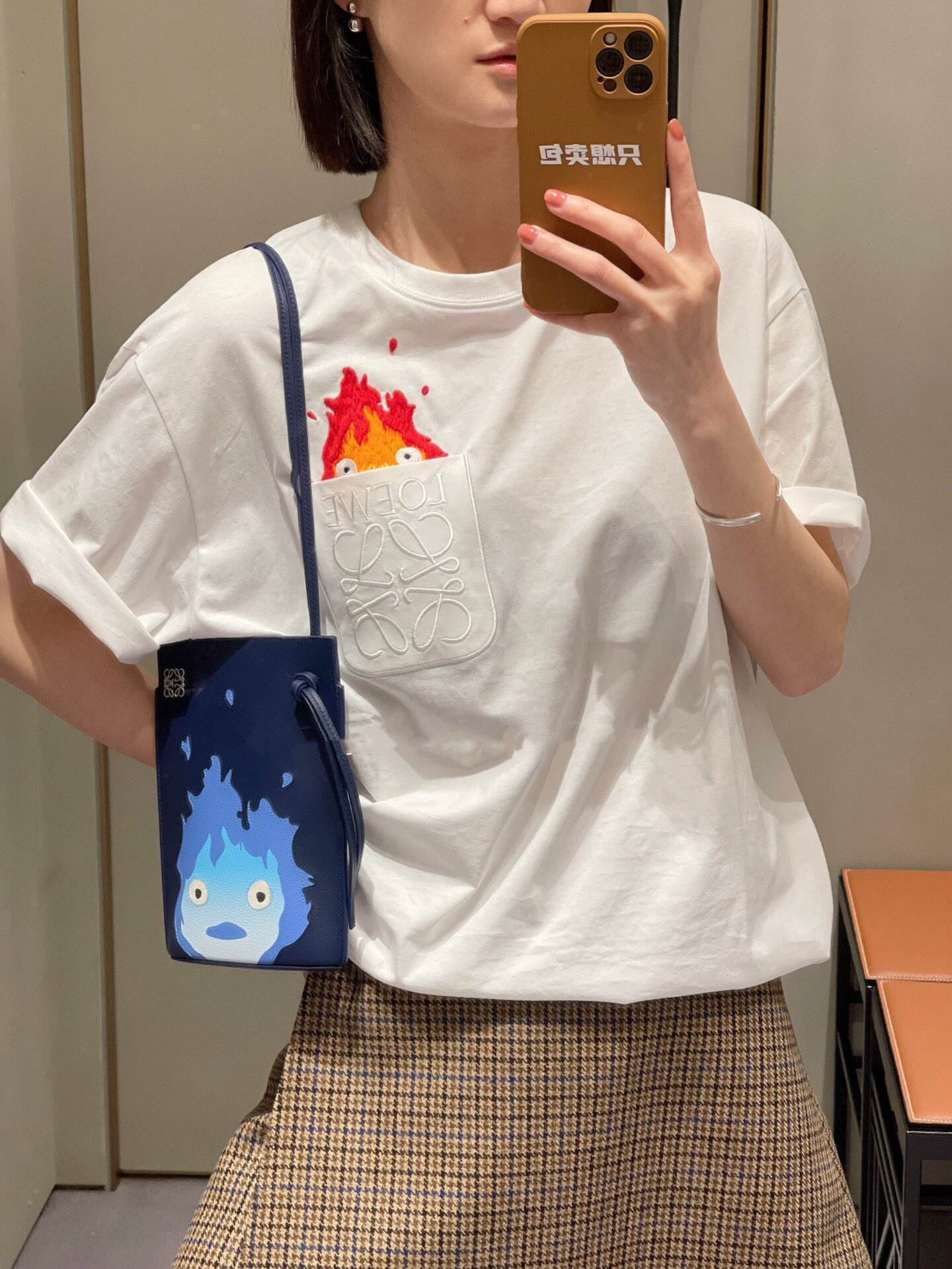 LOEWE TEE - Áo Thun Loewe Howl’s Moving Castle (Trắng) [MIRROR QUALITY]