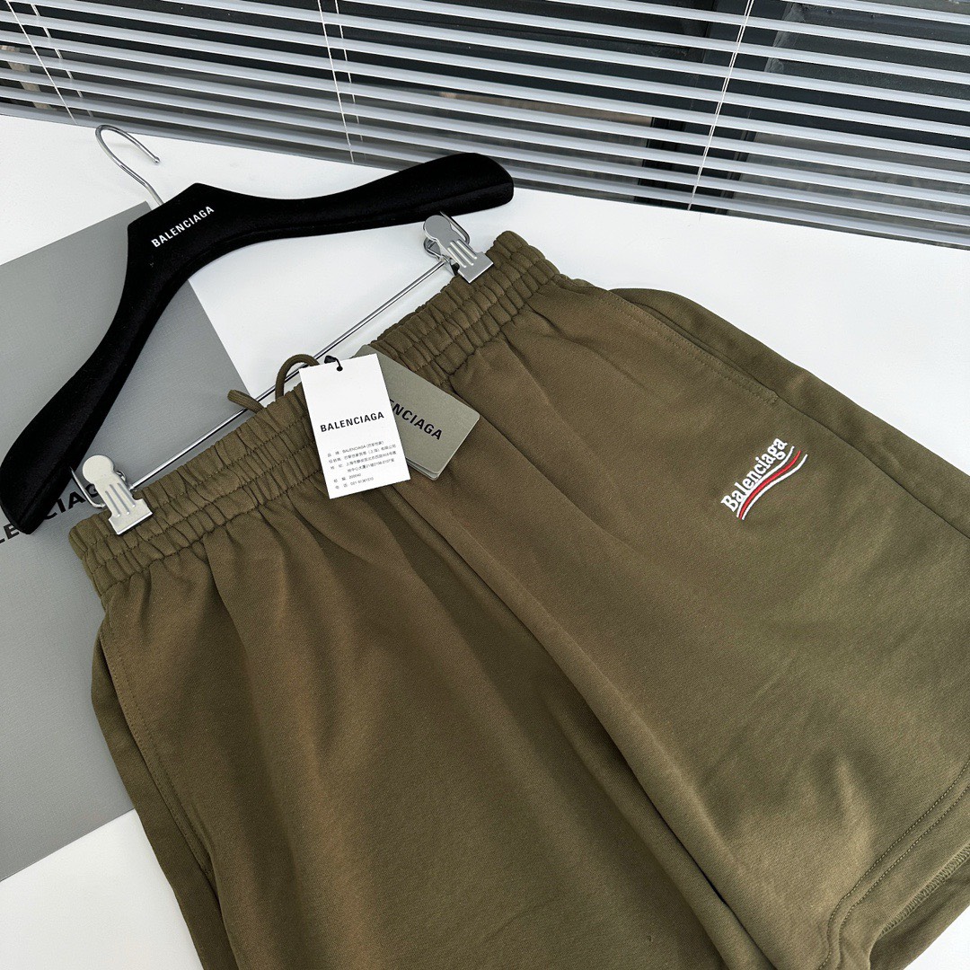Quần Shorts Balenciaga BLCG logo-print track (Green) [Mirror Quality]
