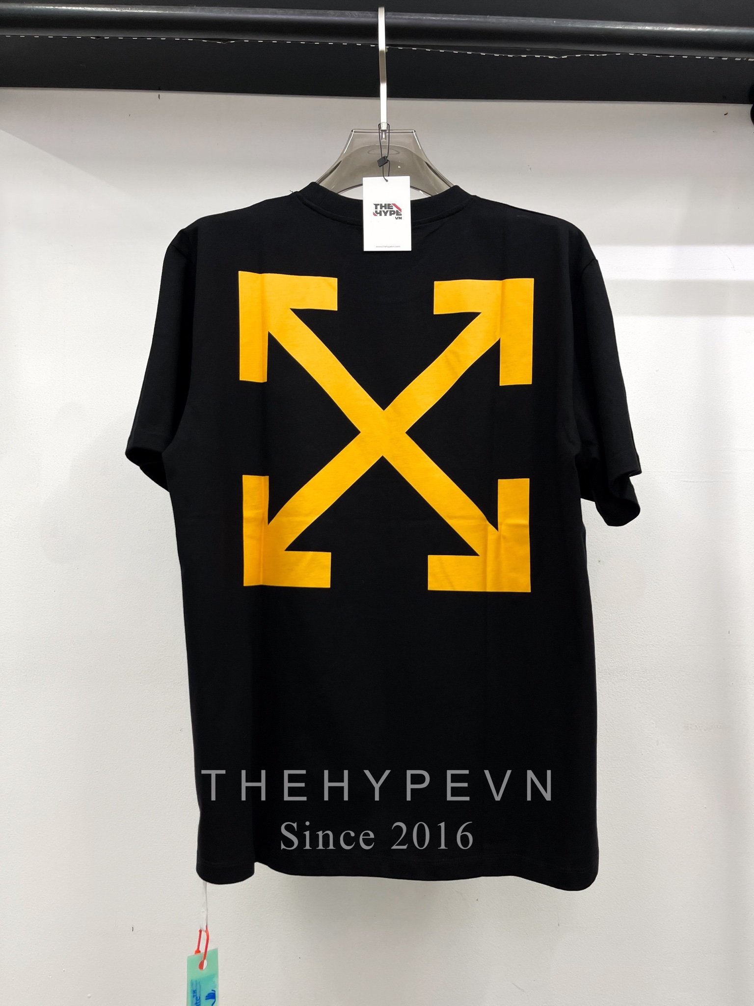 Áo Thun Off-White Arrow Caravaggio Mercy Yellow Line (Black) [Mirror Quality]