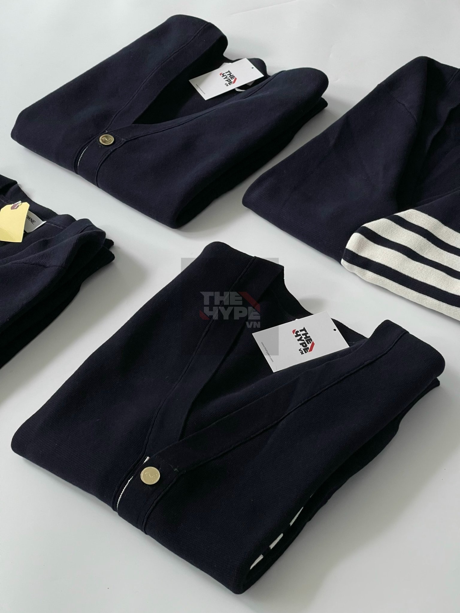 THOM BROWNE CARDIGAN - Áo khoác TB Cashmere Crewneck Pullover (Navy) [Mirror quality]
