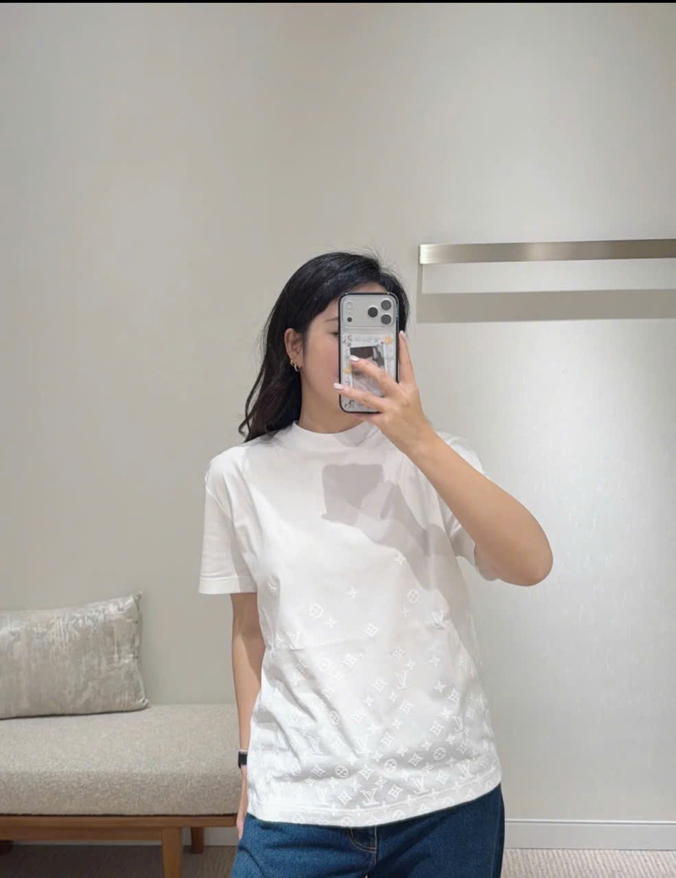 ÁO THUN LOUIS VUITTON MONOGRAM GRADIENT (WHITE)