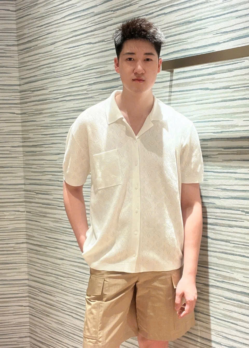 ÁO SƠ MI LOUIS VUITTON LV POINTELLE SHIRT (WHITE)