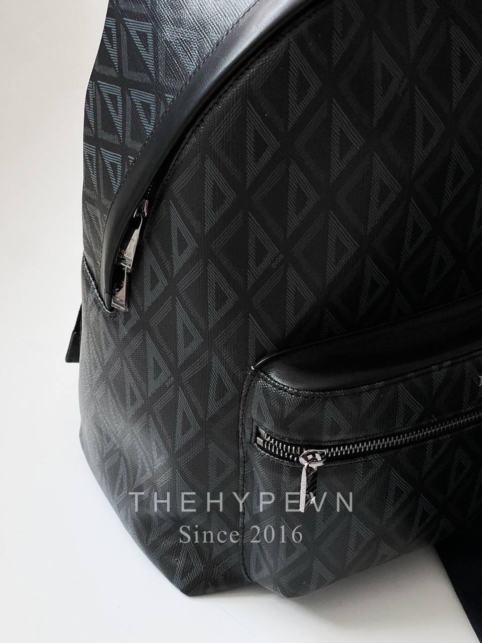 Balo Dior CD Diamond Canvas and Smooth Calfskin (Black) [Mirror Quality]