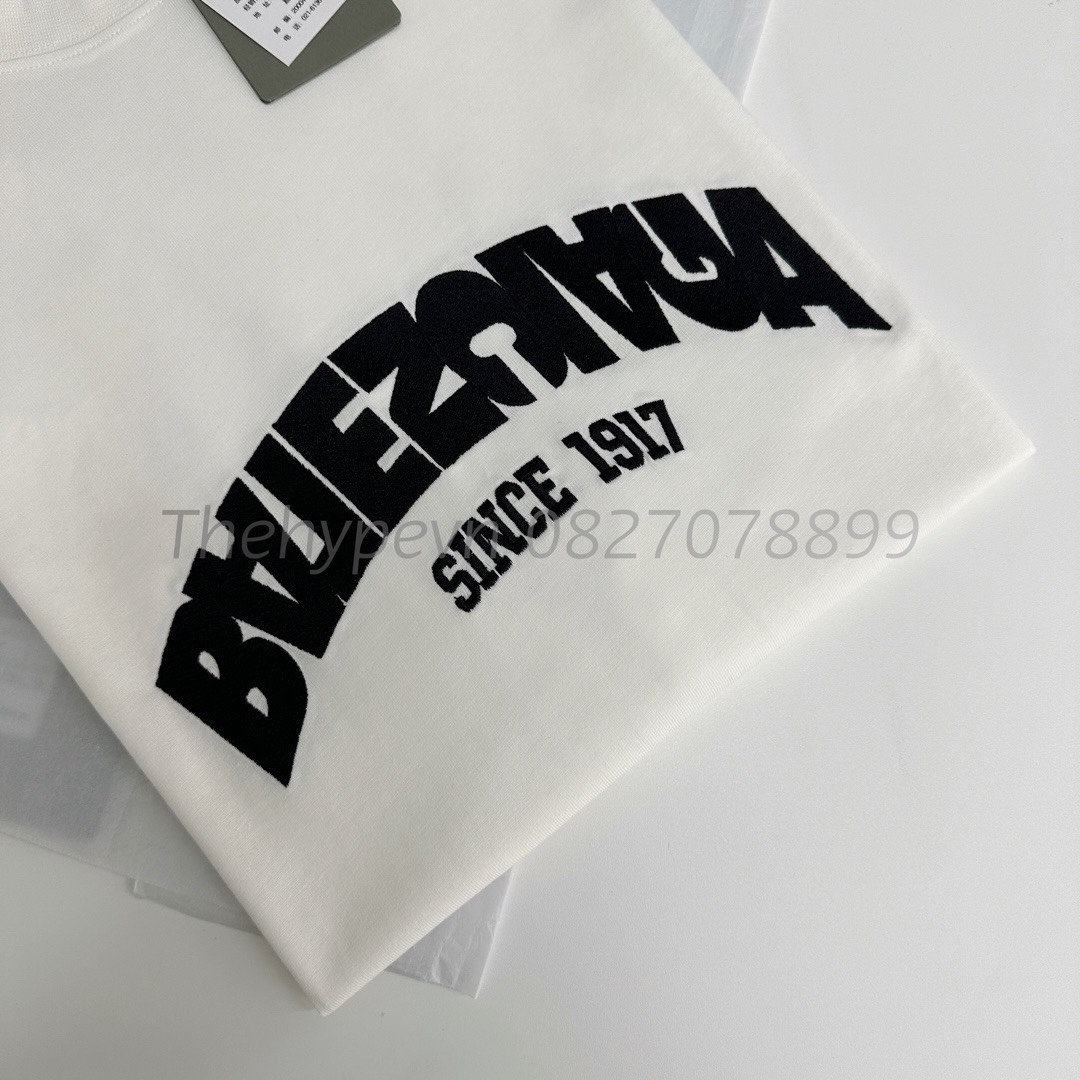 Áo Thun Balenciaga BLCG Back Flip (White) [Mirror Quality]