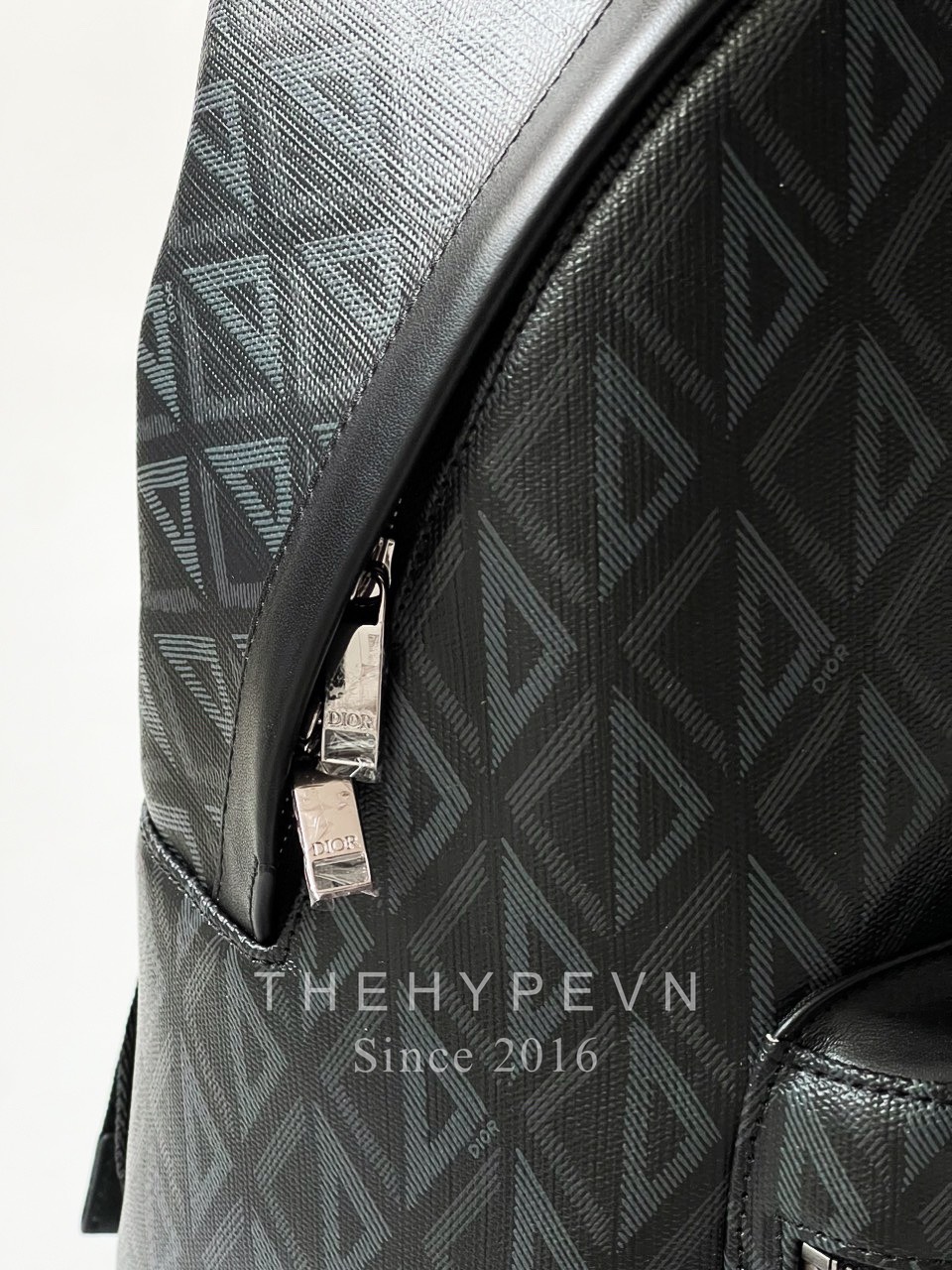 Balo Dior CD Diamond Canvas and Smooth Calfskin (Black) [Mirror Quality]