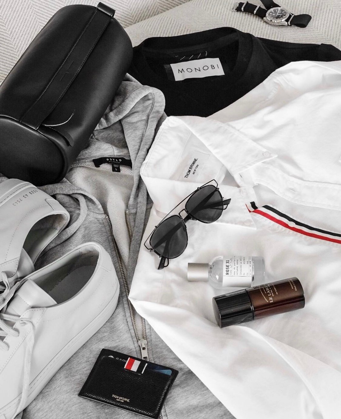 ÁO SƠ MI THOM BROWNE TB CLASSIC GROSGRAIN PLACKET OXFORD (SỌC DỌC)
