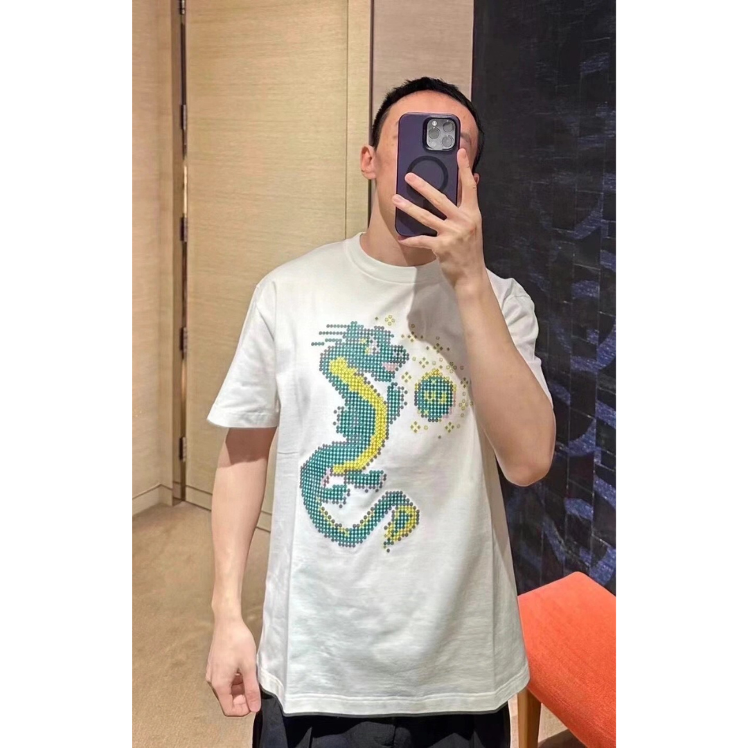 Áo Thun Louis Vuitton LV Dragon SS24 Motif (White) [Mirror Quality]