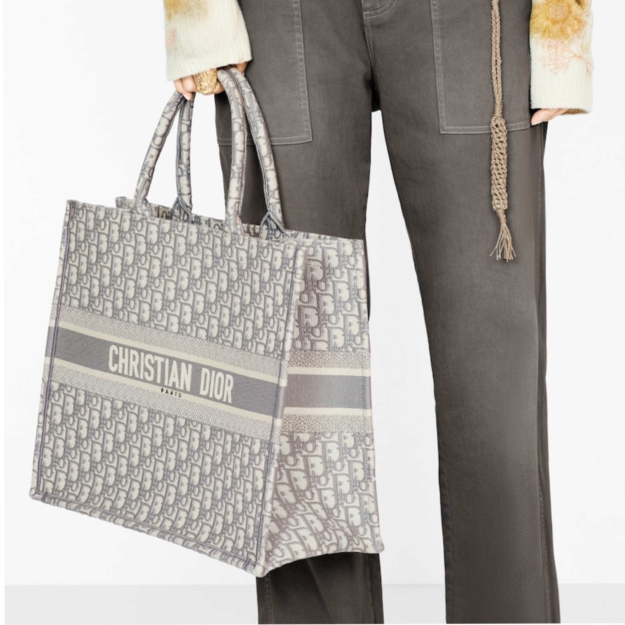 Túi Dior large Oblique Embroidery Tote (Grey) [Mirror Quality]