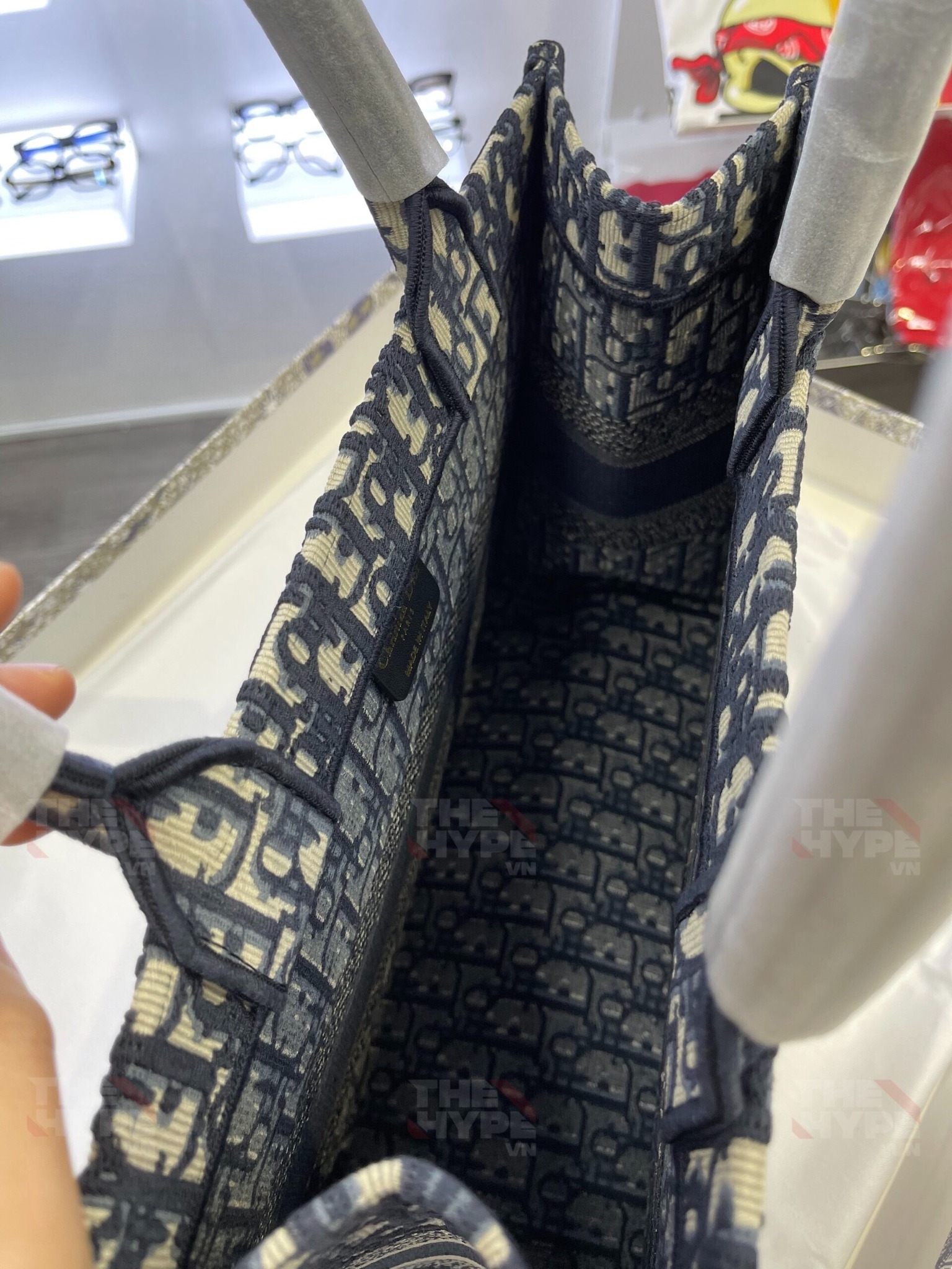 DIOR BAG - Túi Dior Small Oblique Embroidery Tote (Black) [Mirror Quality]