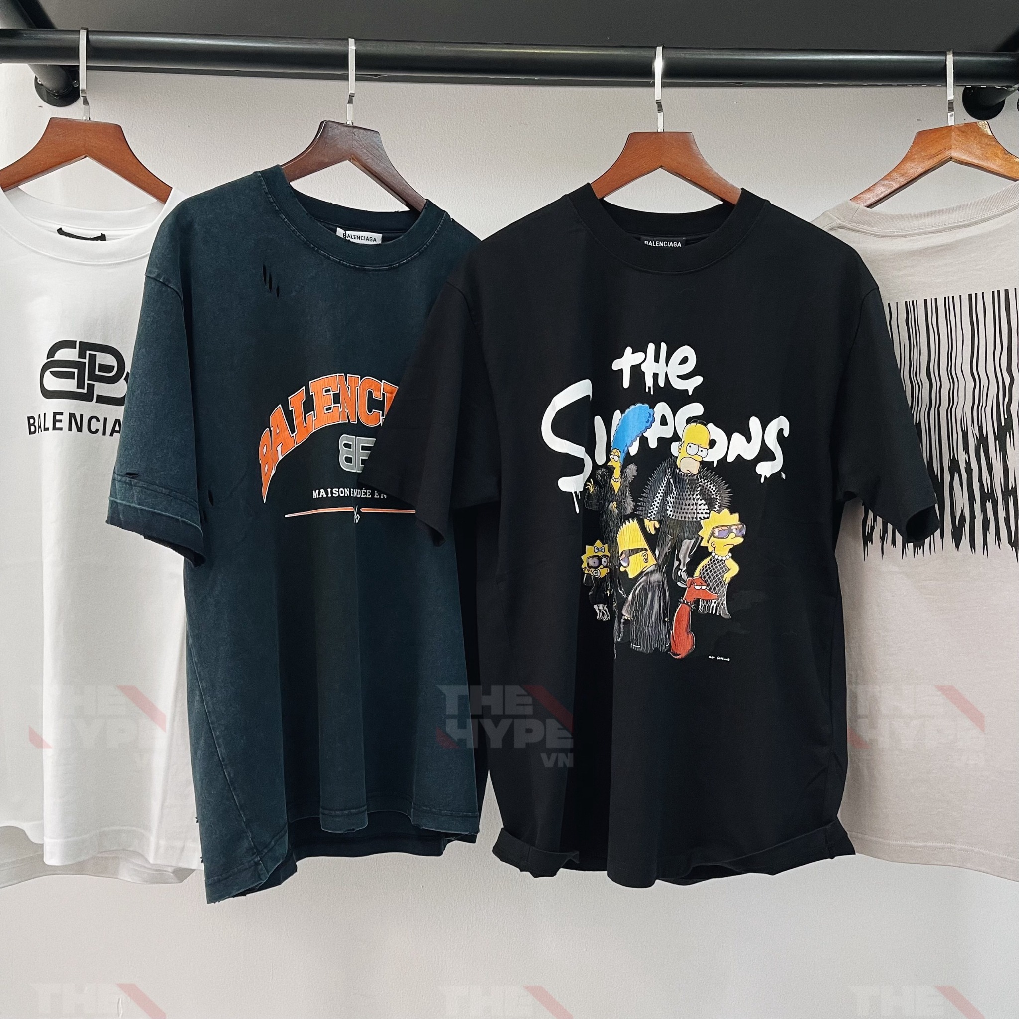 BALENCIAGA TEE - Áo Blcg Simpsons Print Cotton (Black) [Mirror Quality]