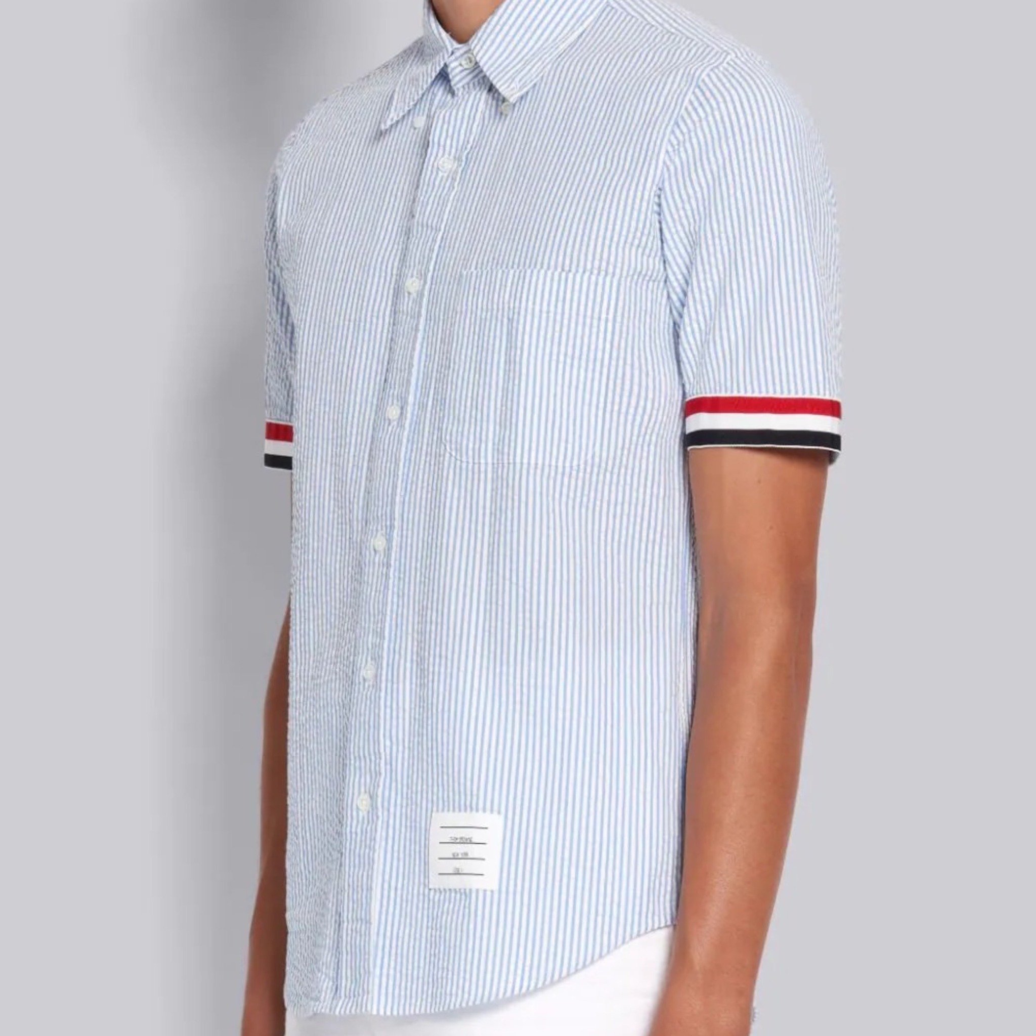 THOM BROWNE SHIRT - Áo sơ mi Thom Browne Seensucker Grosgrain Cuff Straight (Light Blue) [MIRROR QUALITY]