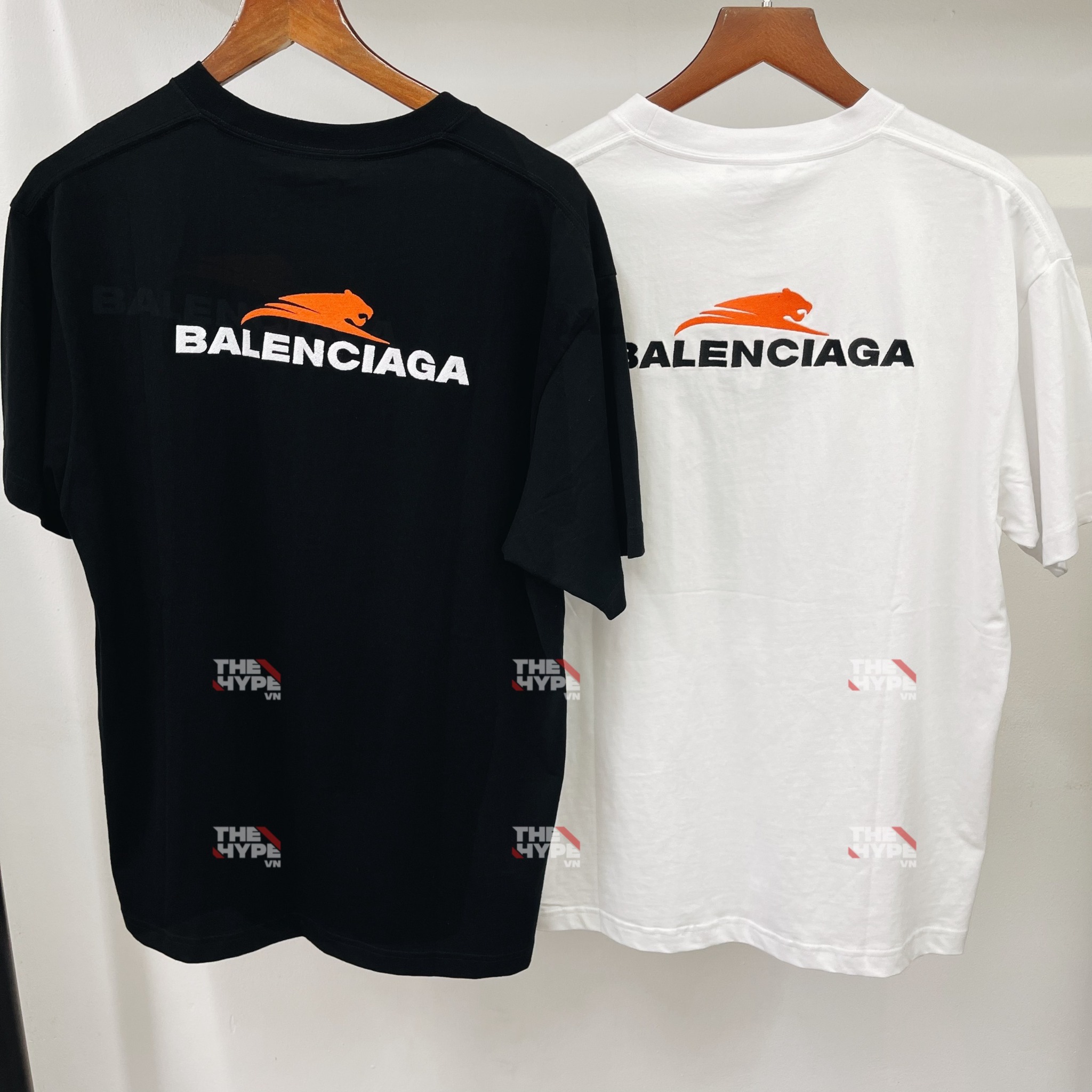BALENCIAGA TEE - Áo Blcg Year Of The Tiger (Black) [Mirror Quality]