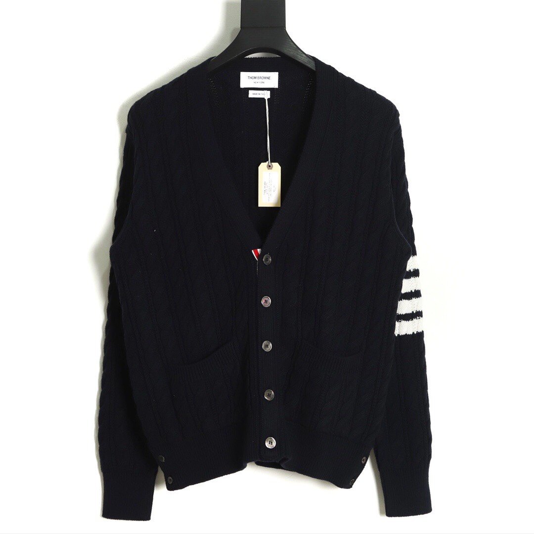 THOM BROWNE CARDIGAN - Áo TB 4 bar V-NECK Cable Knit (Navy) [Mirror quality]