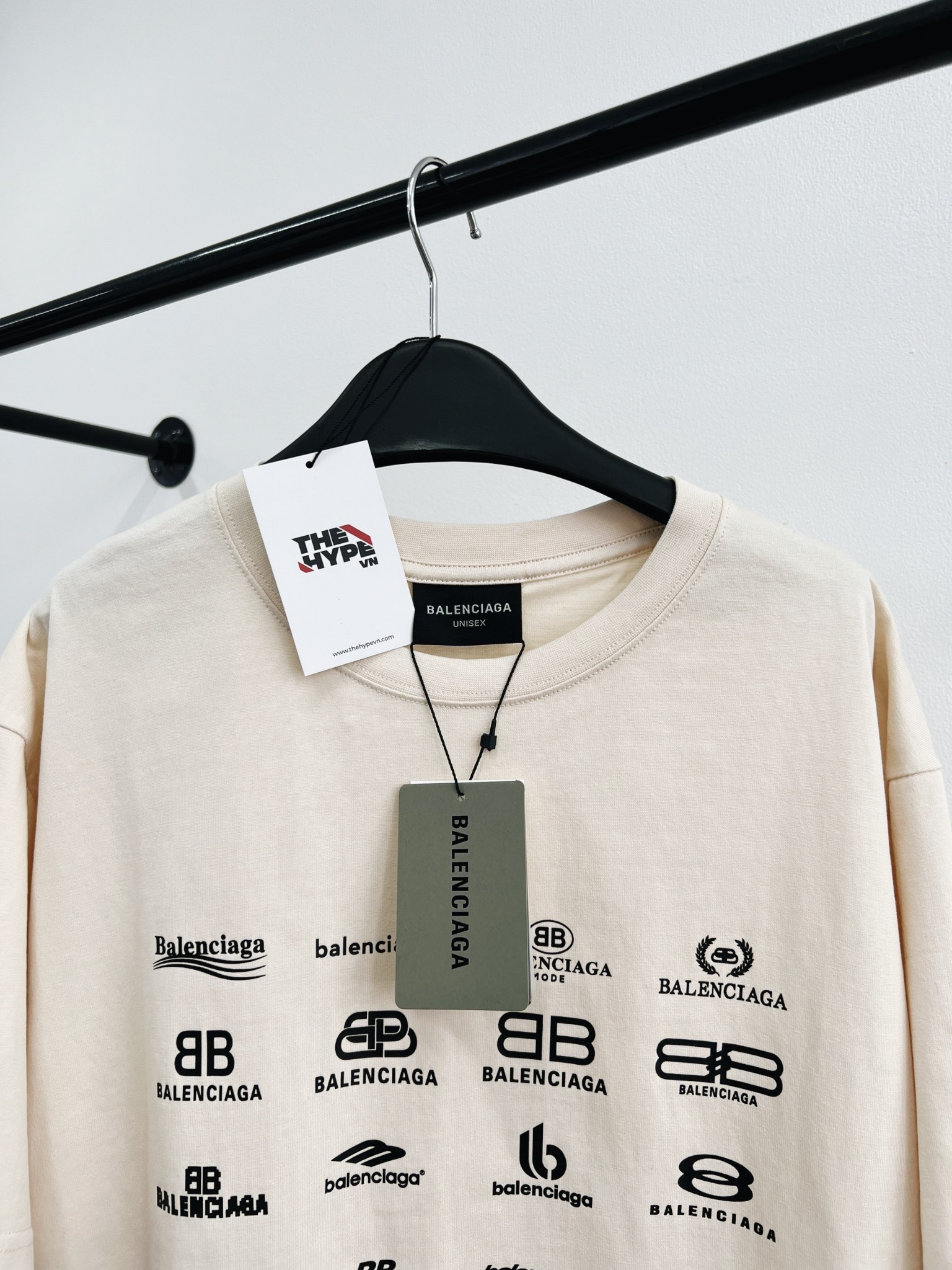BALENCIAGA TEE - Áo BLCG Multi Logo Archives (Cream) [MIRROR QUALITY]