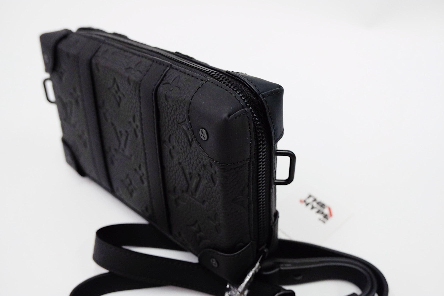 LOUIS VUITTON TRUNK - Túi Đeo Chéo LV Monogram Taurillon (Black) [Mirror Quality]